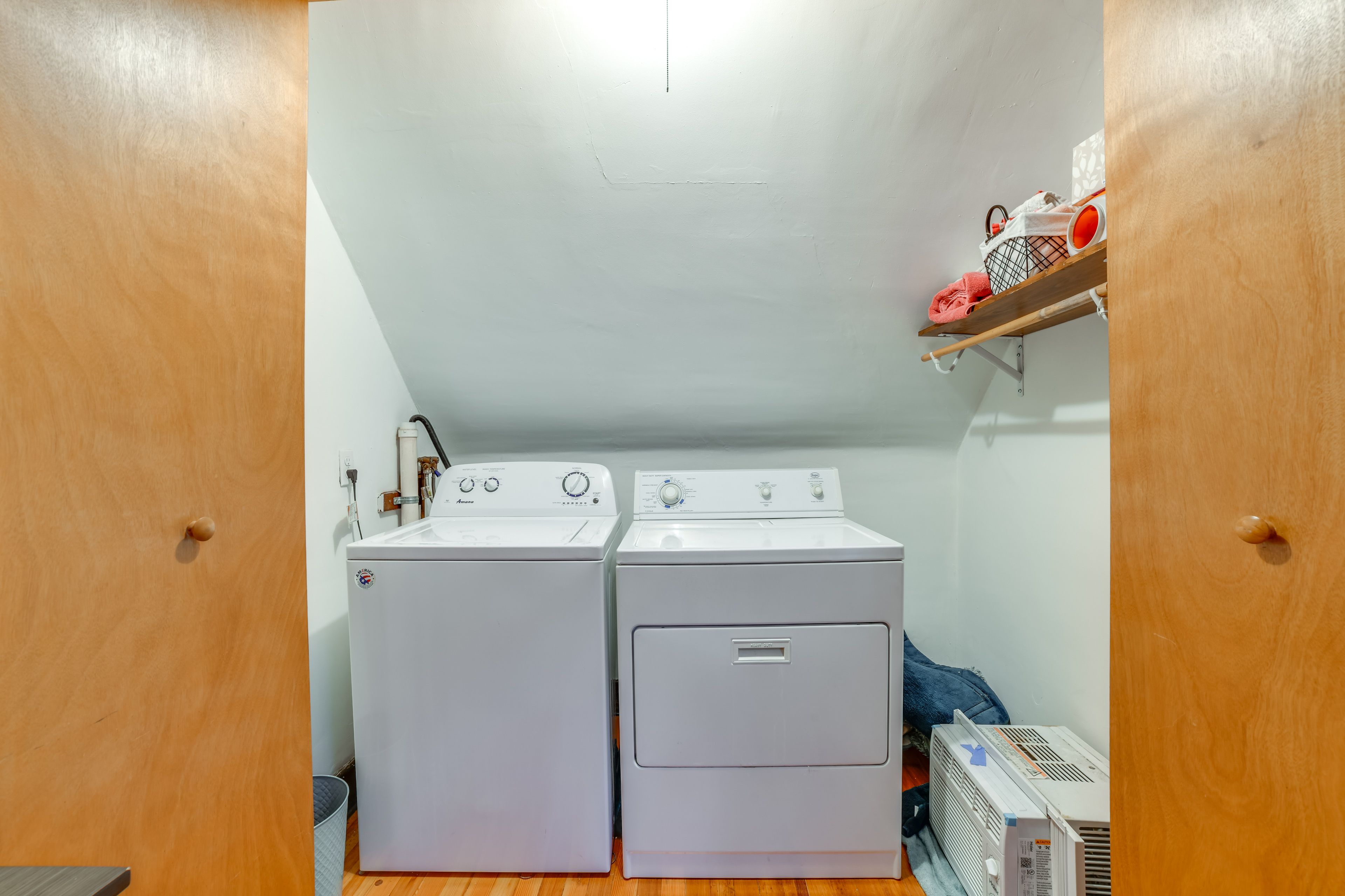 Washer & Dryer | 2nd Floor
