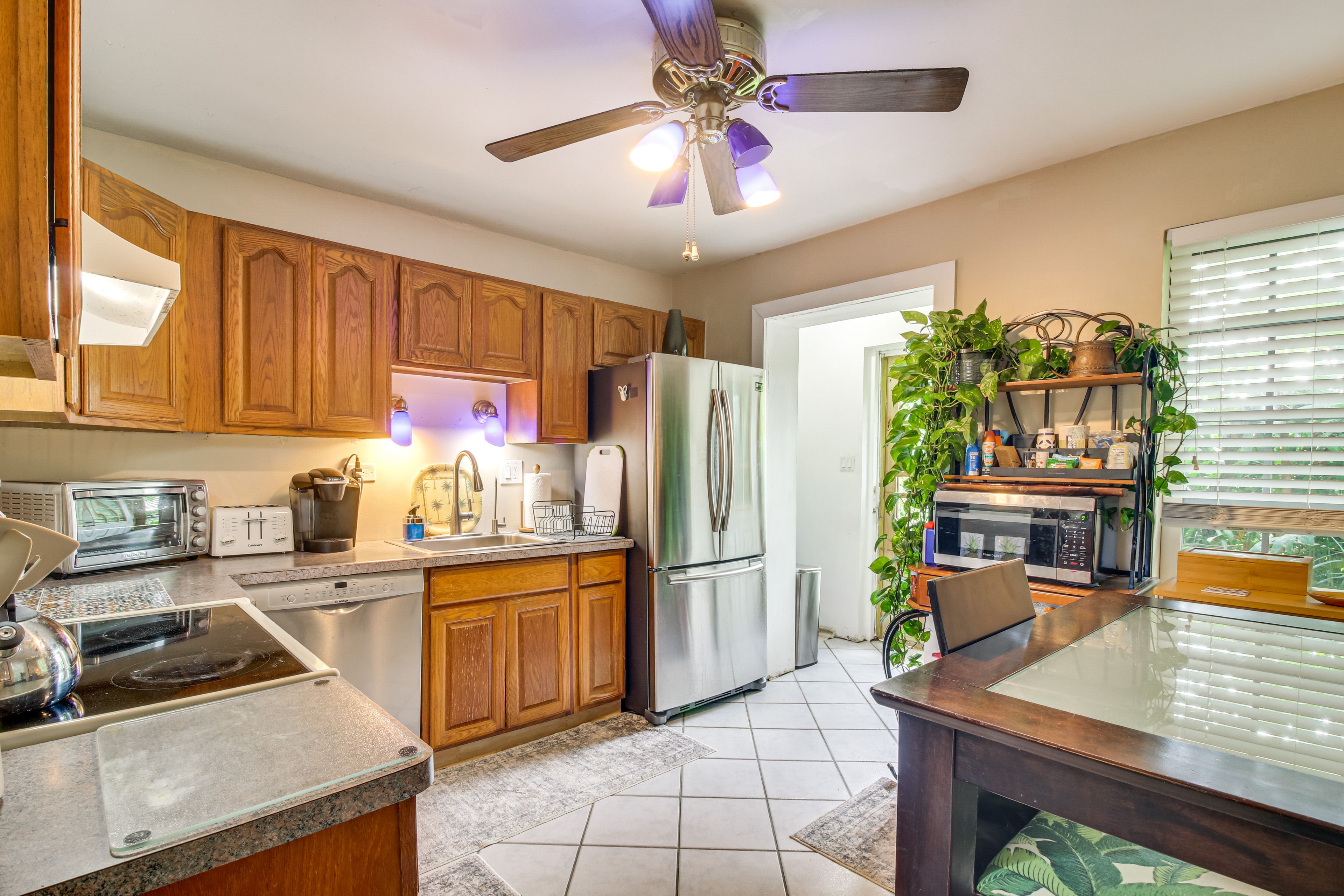 Kitchen | Dining Table | Dishware & Flatware | Spices | Oils