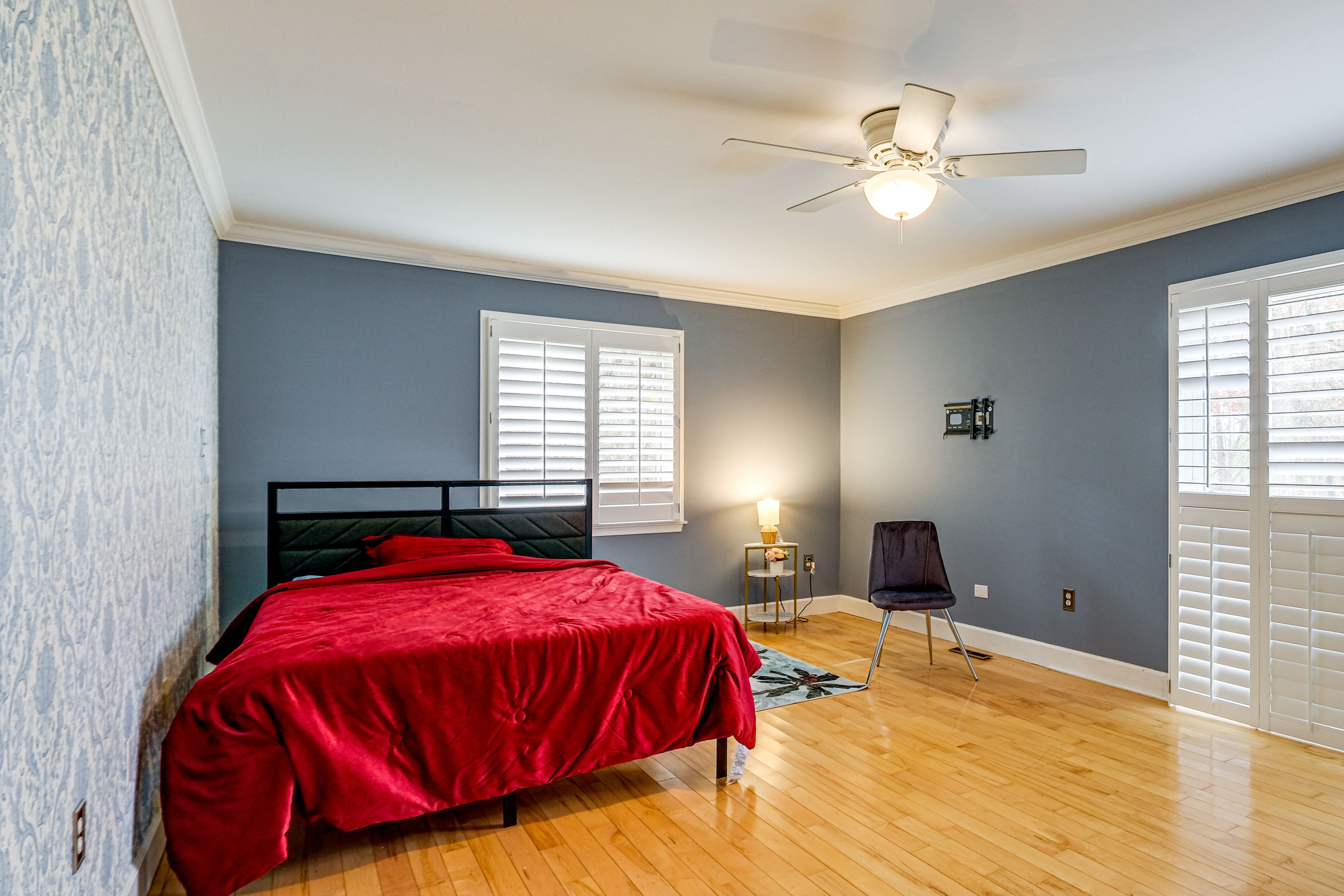 Bedroom 3 | Queen Bed