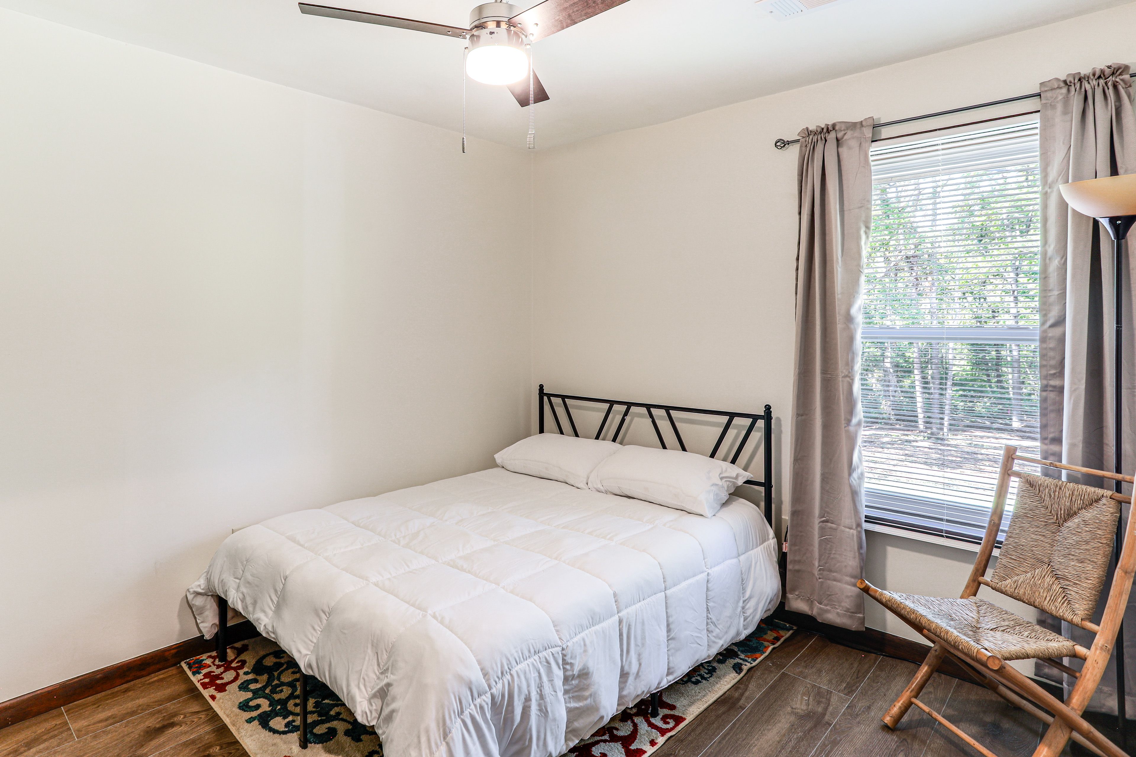 Bedroom 3 | Full Bed | Smart TV