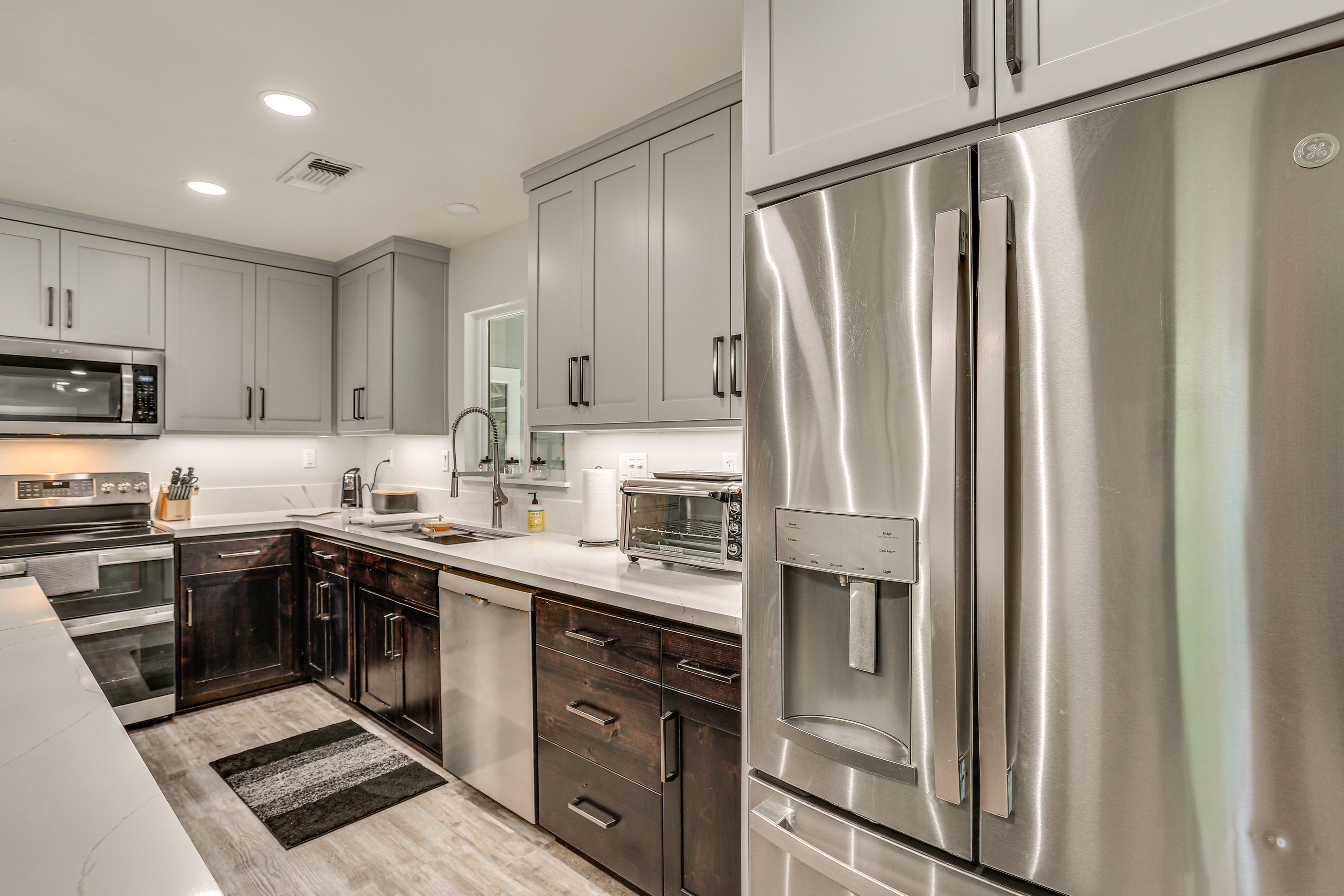 Kitchen | Cooking Basics | Keurig Coffee Maker | Ice Maker