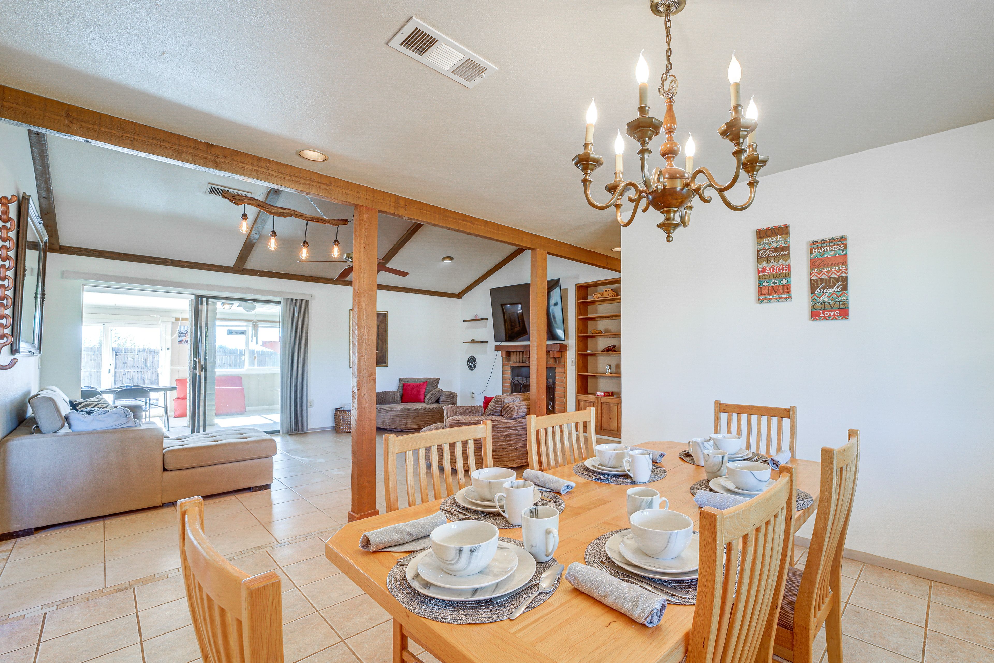 Dining Area | Dishware & Flatware