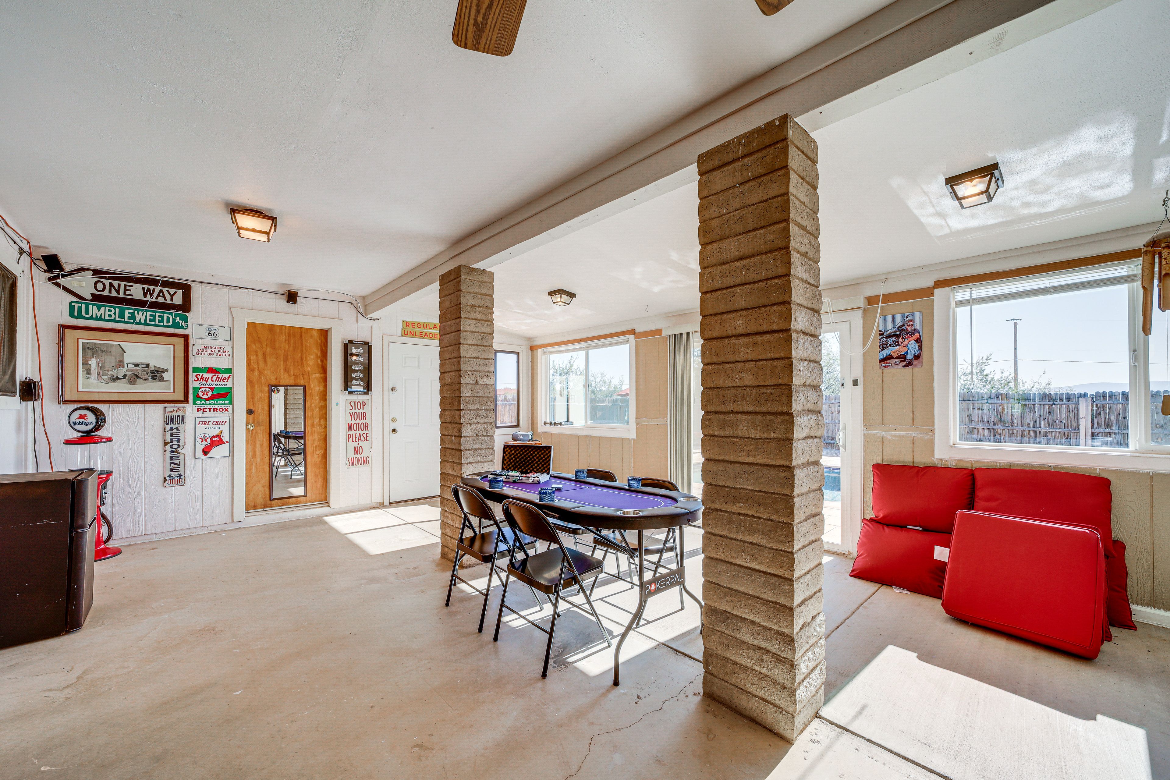 Enclosed Patio | Poker Table