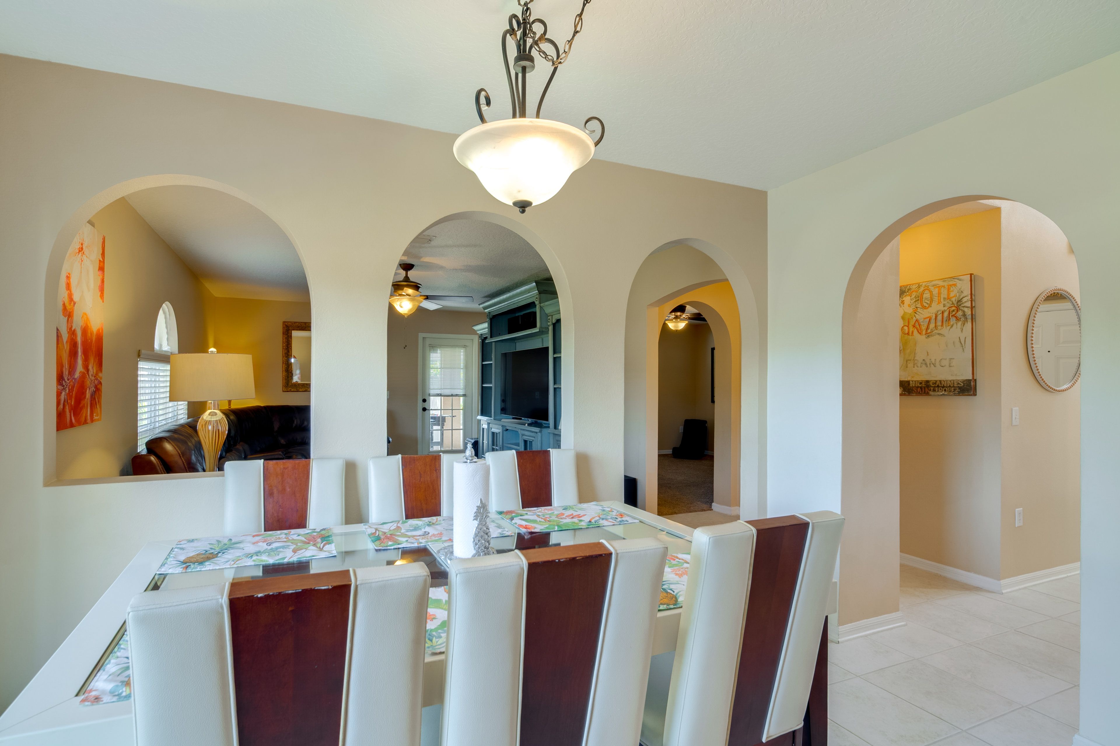 Dining Area | 1st Floor
