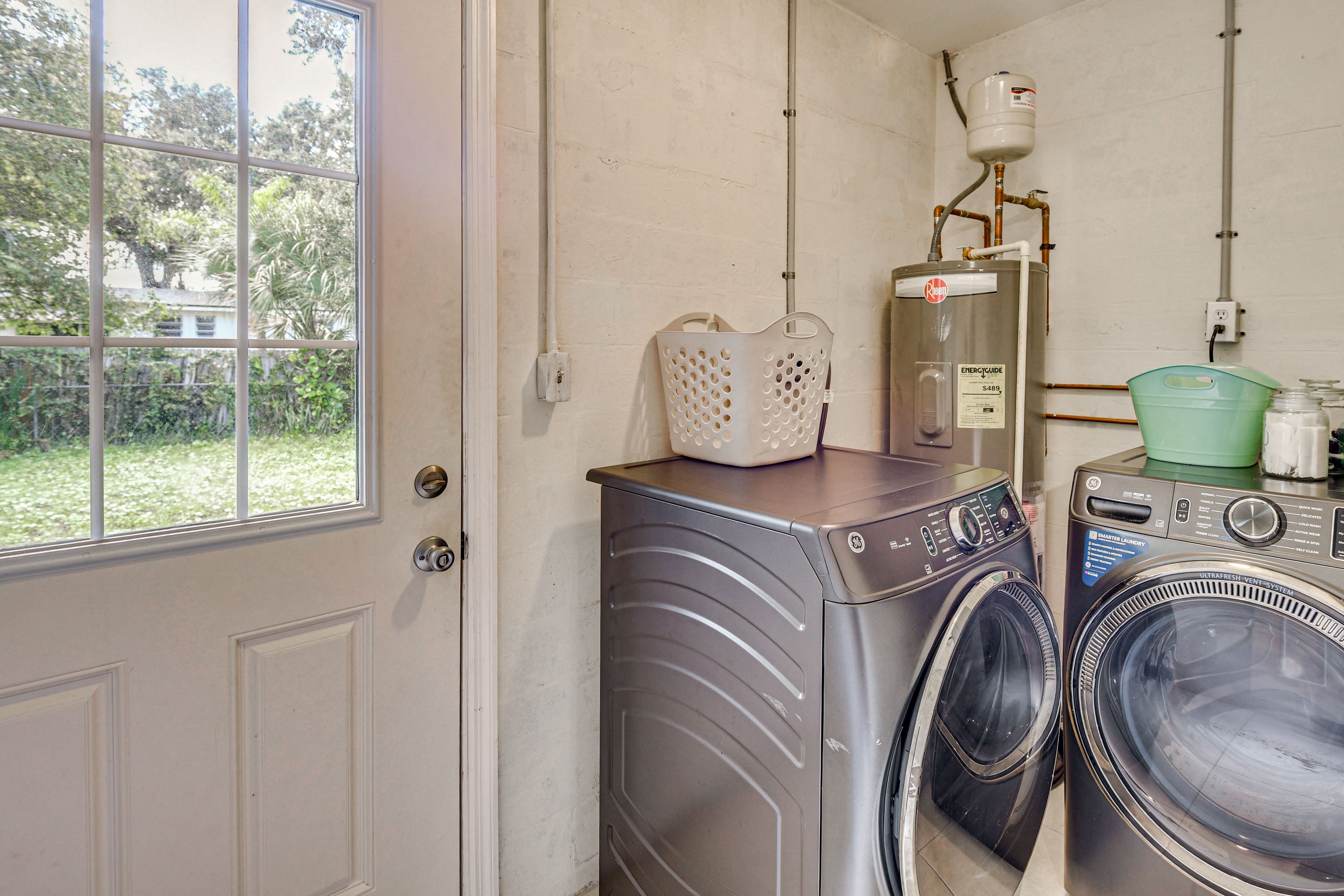 Laundry Area | Washer/Dryer