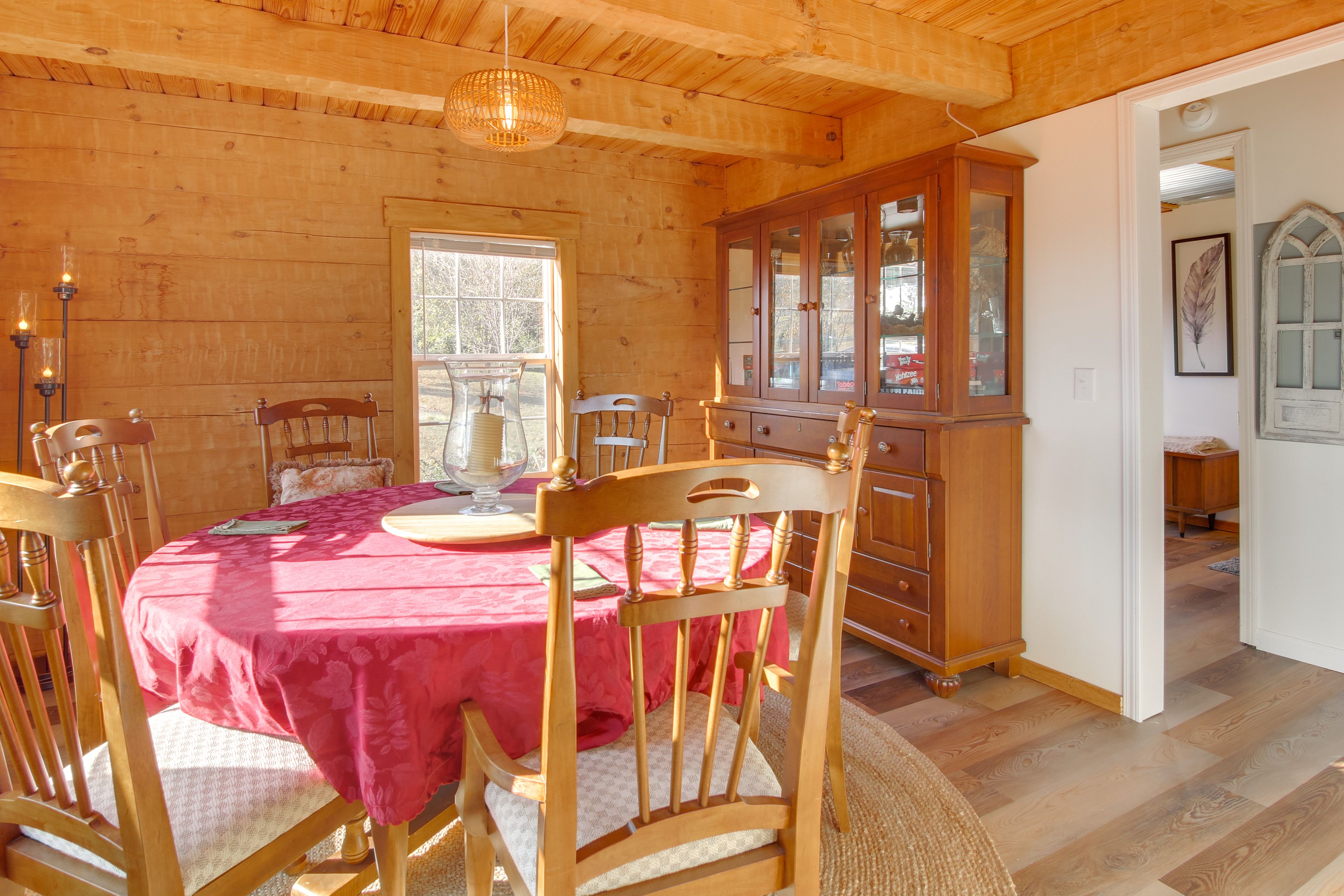 Dining Area | 1st Floor