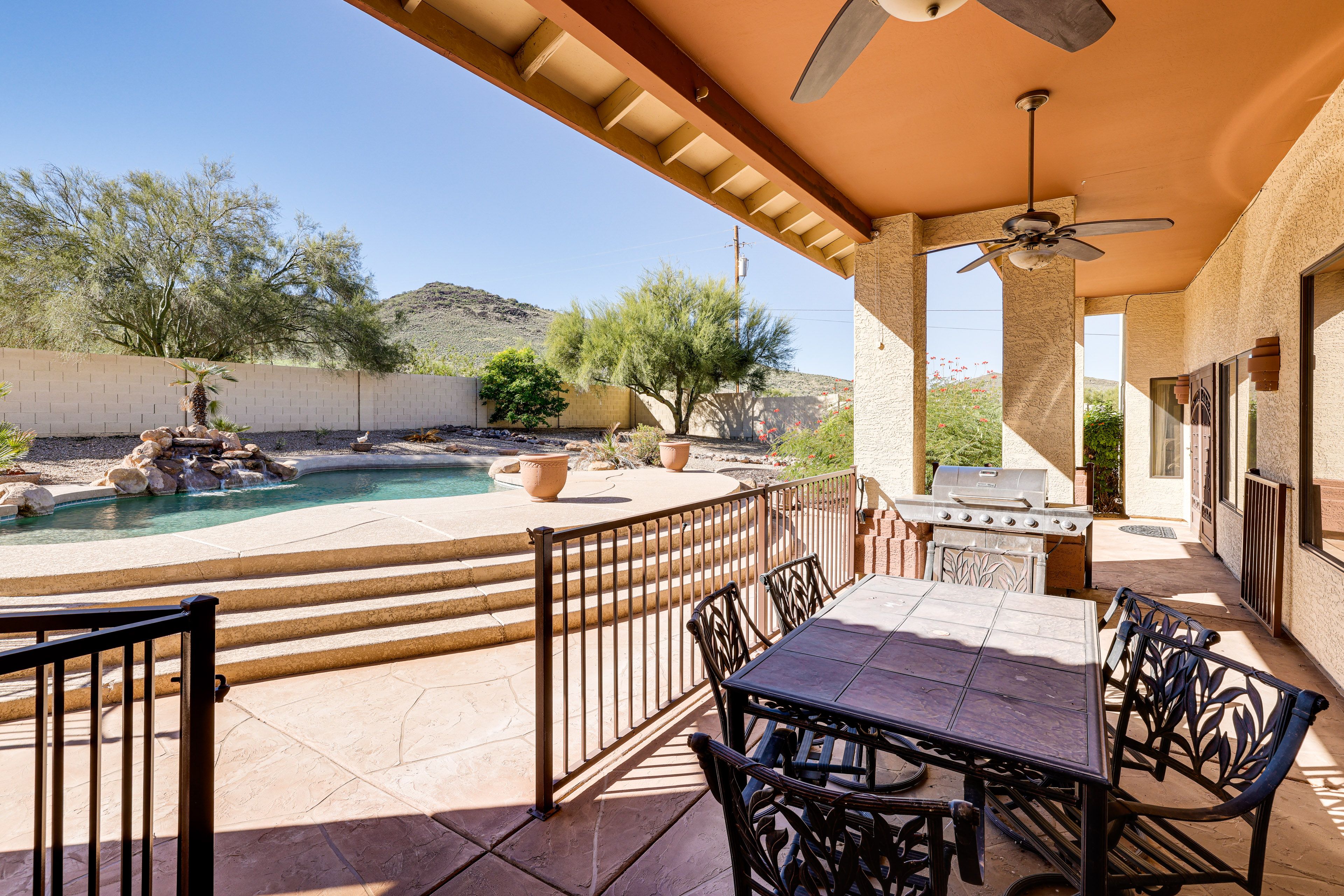 Phoenix Vacation Rental | 5BR | 3BA | 3,045 Sq Ft | 1 Step Required