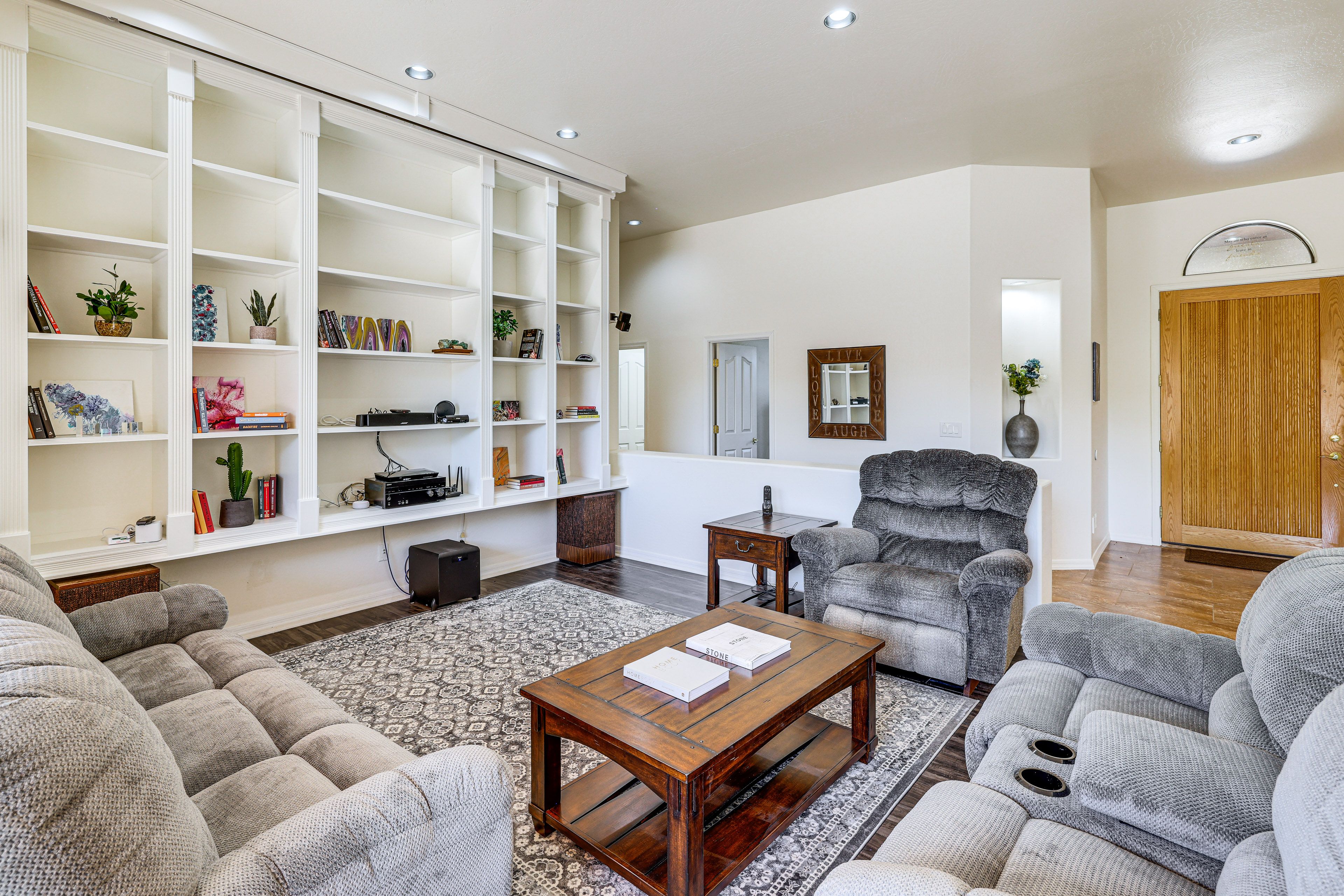 Den | Projector Screen w/ Flixy | Free WiFi