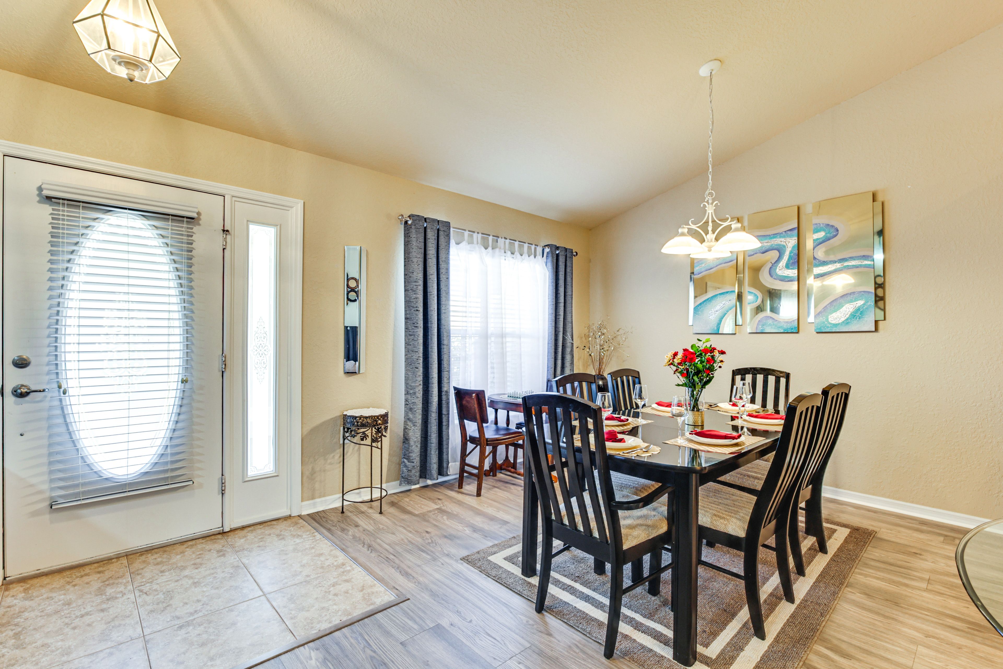 Formal Dining Area | Dishware & Flatware