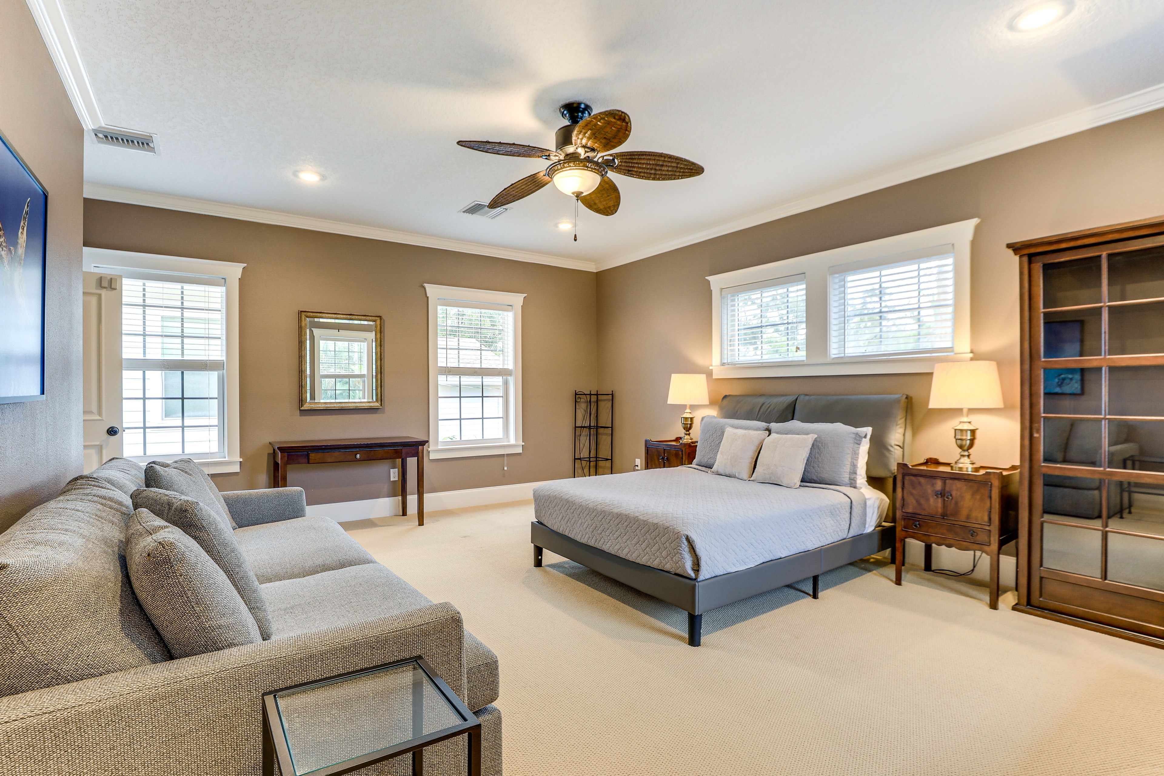 Bedroom Suite 2 | Queen Bed | 2nd Floor