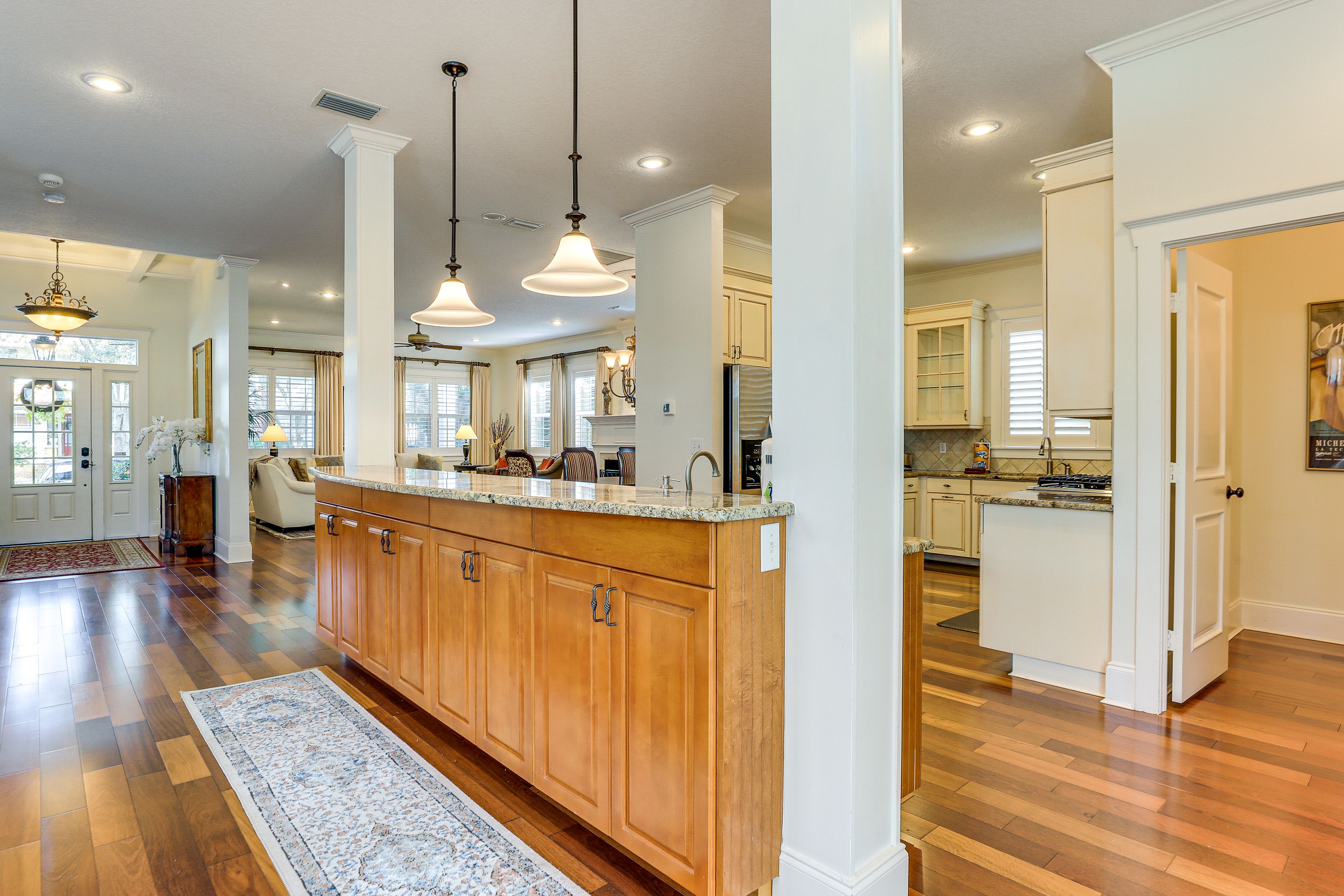 Kitchen | Trash Bags/Paper Towels | 1st Floor