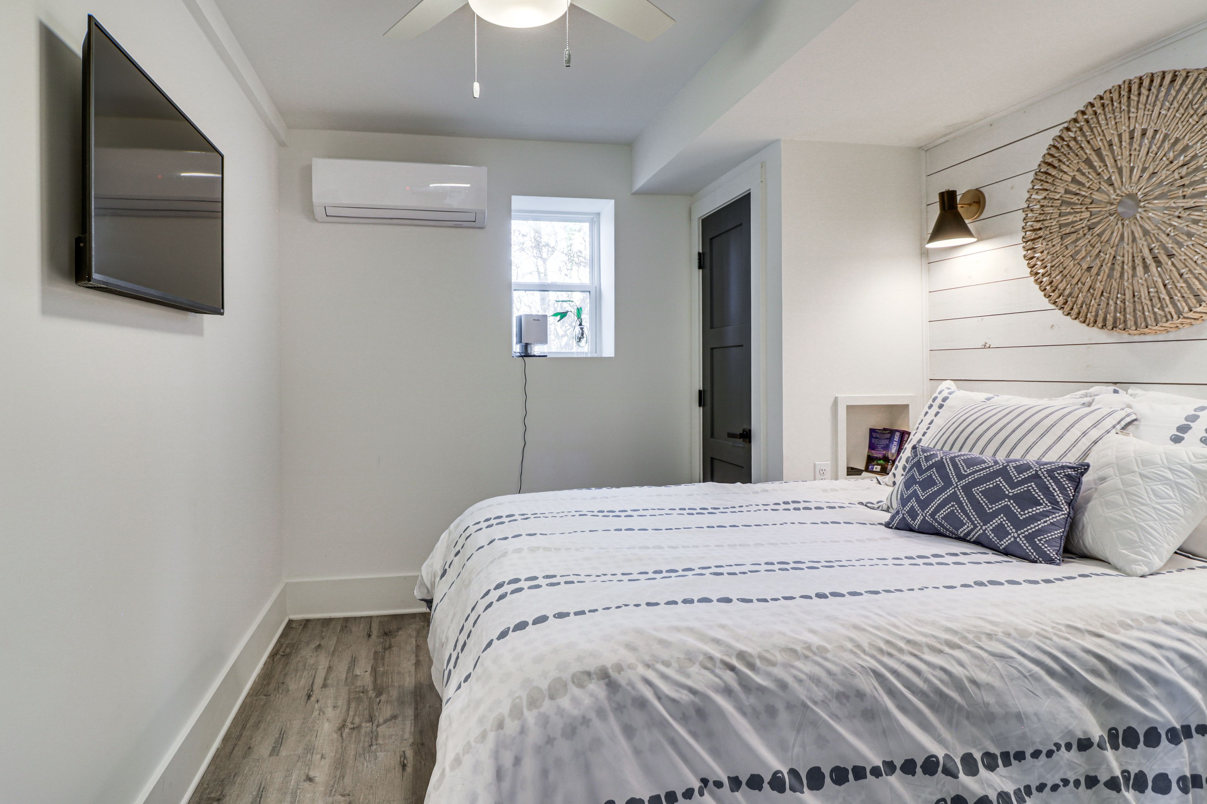 Bedroom 3 | Lower Level | Queen Bed