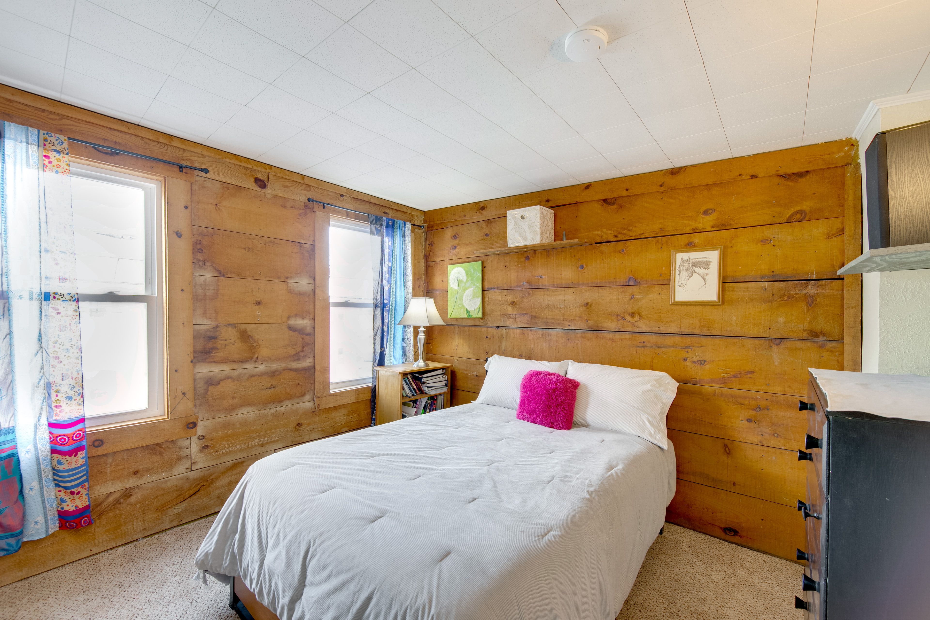 Bedroom 2 | Full Bed | 2nd Floor