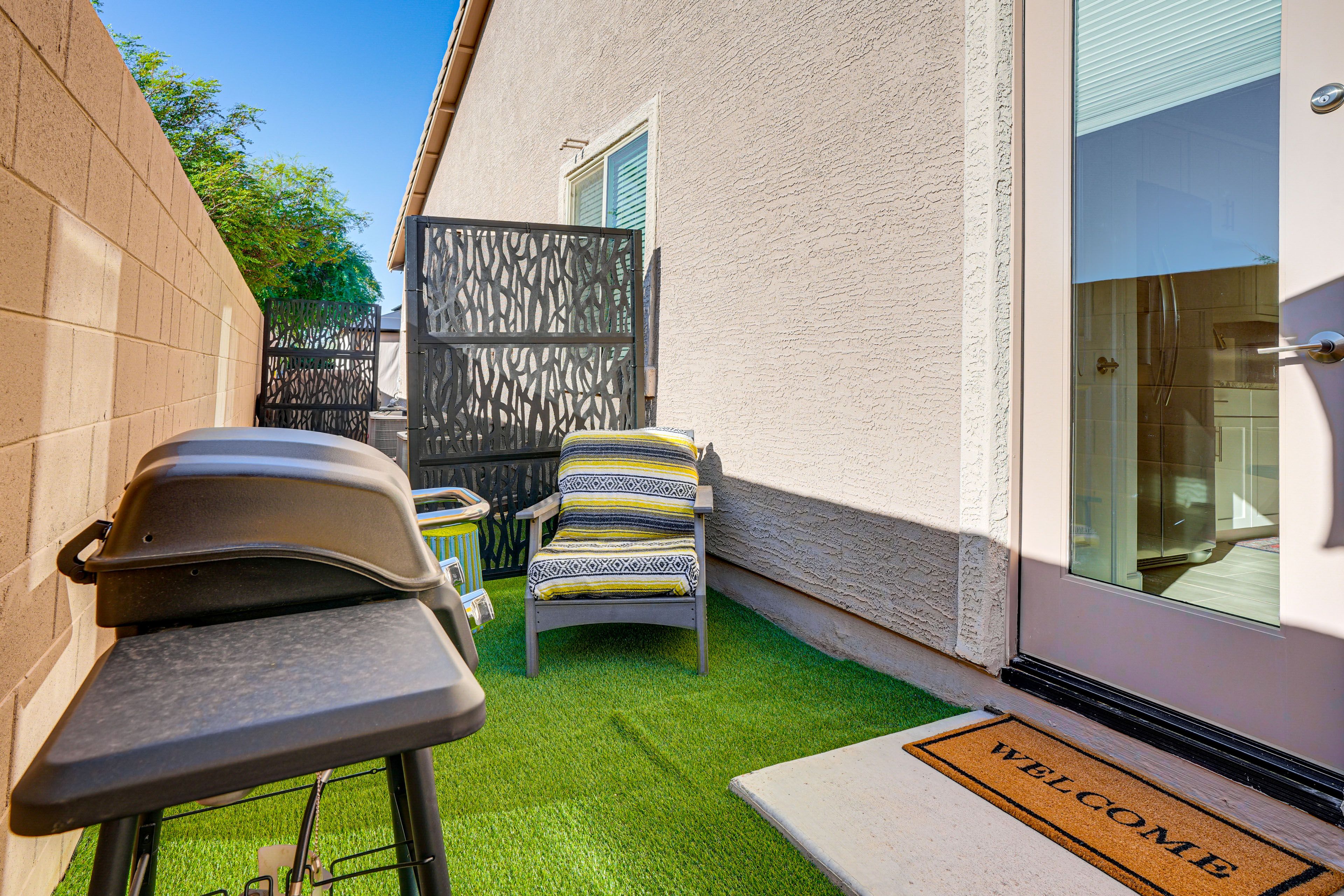 Private Outdoor Space | Inflatable Hot Tub | Outdoor Seating