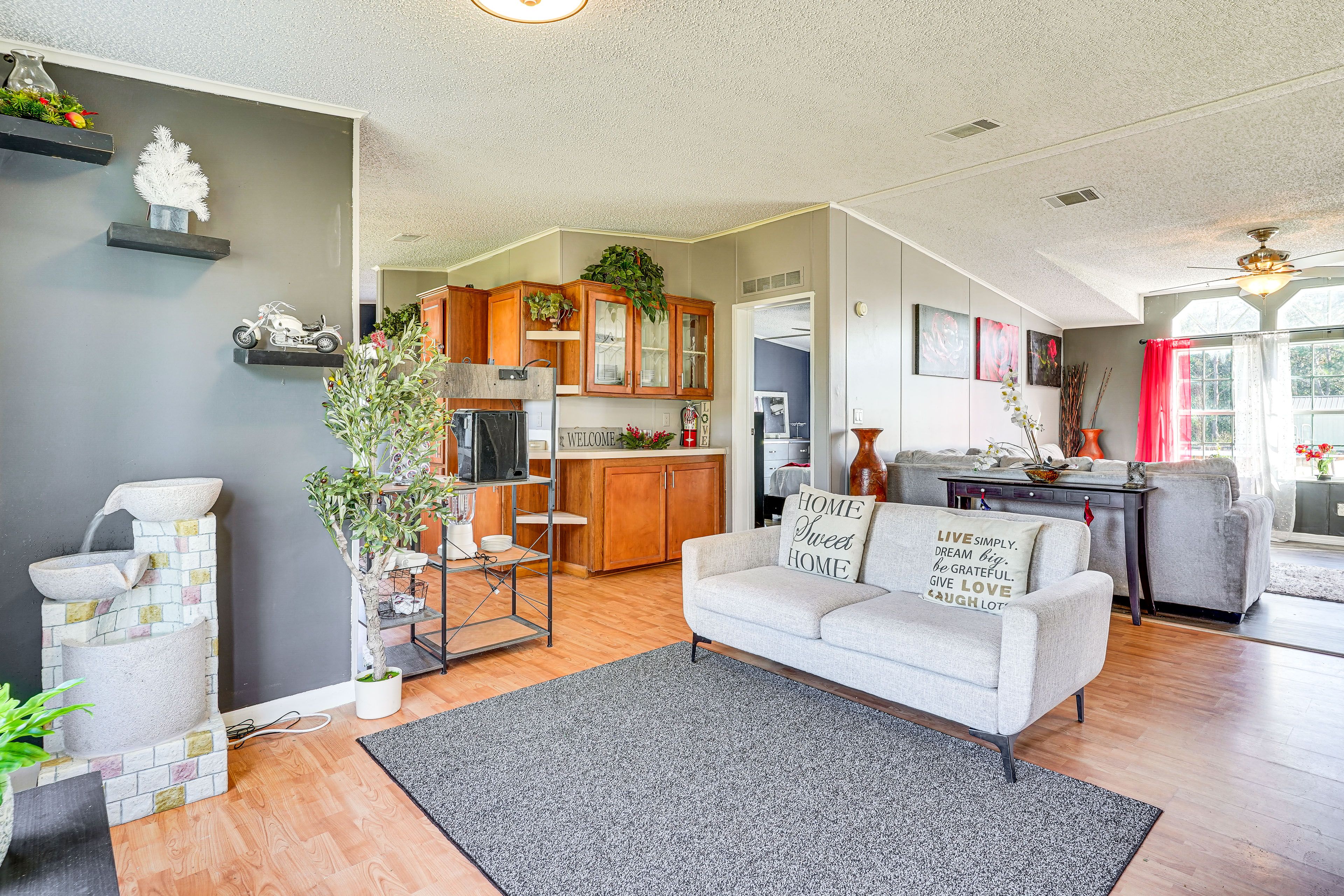 Polk City Vacation Rental | 3BR | 2BA | 1,400 Sq Ft | 4 Steps to Enter