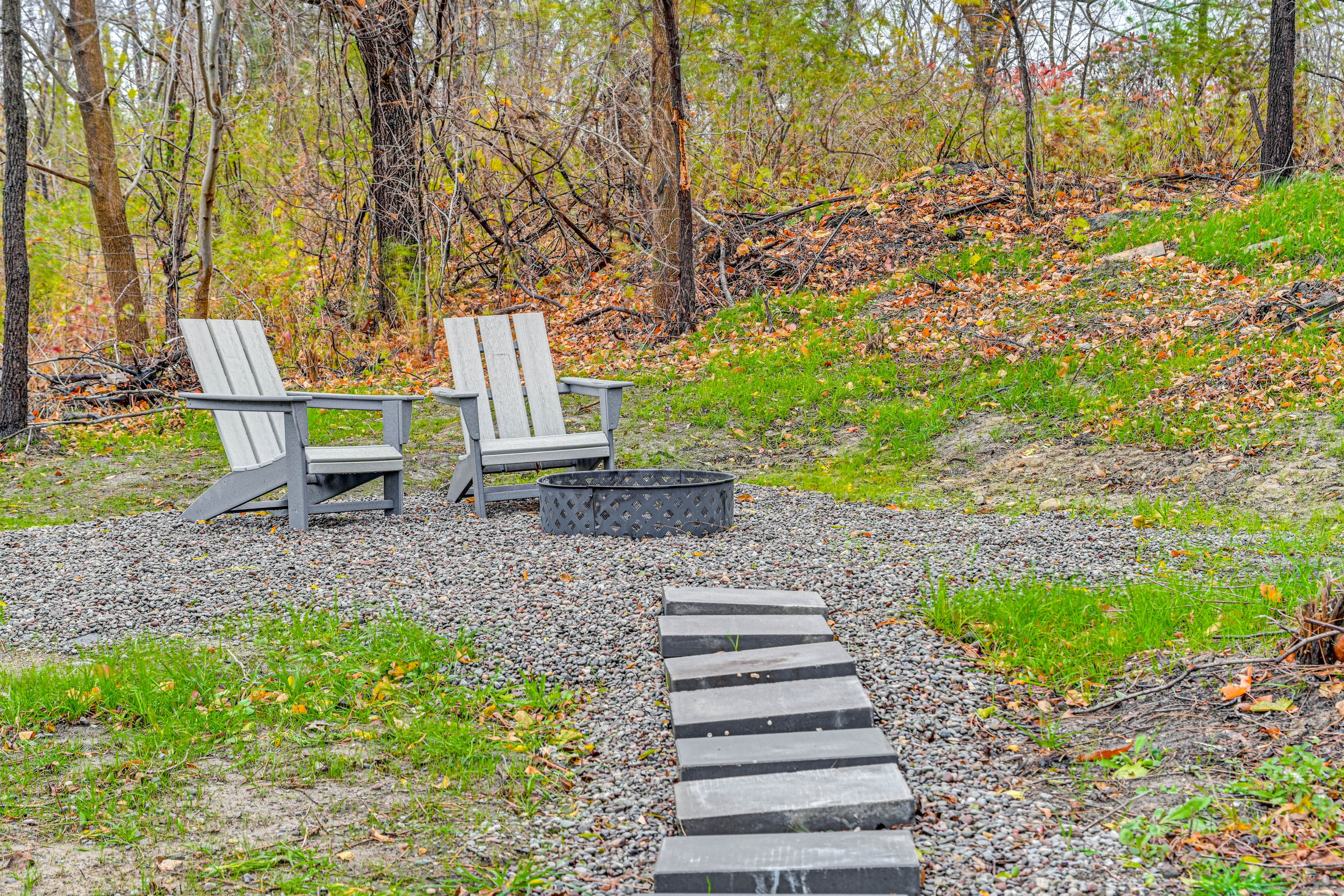 Private Fire Pit | Outdoor Seating