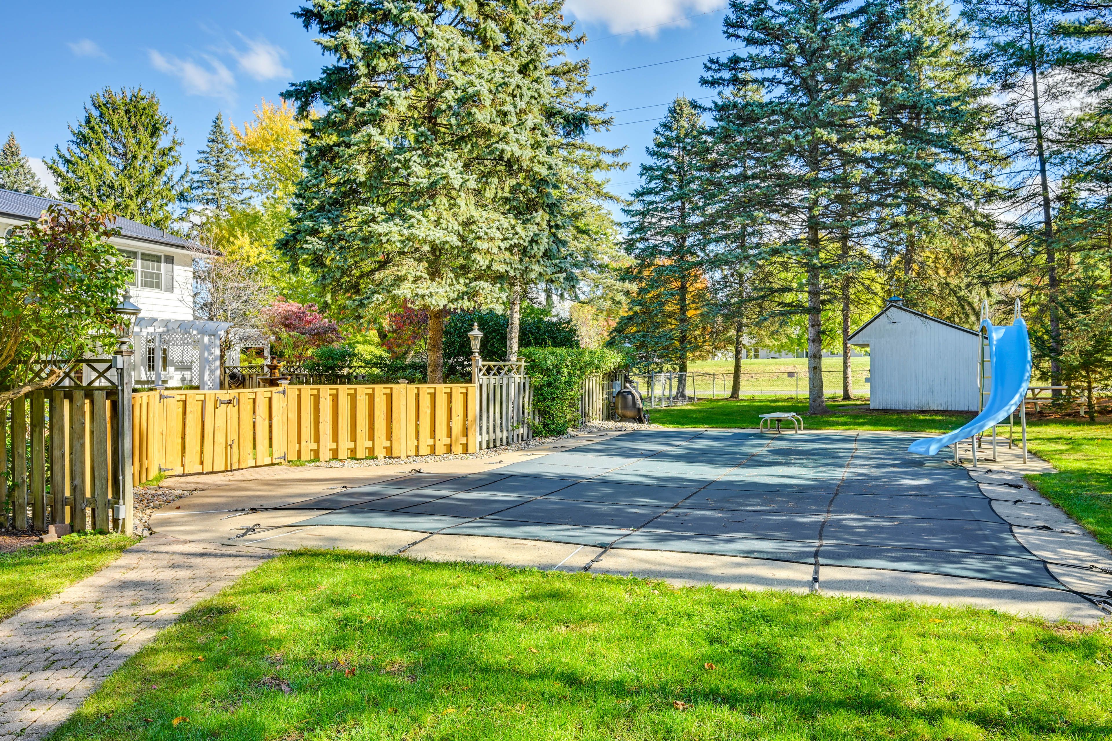 Private Pool | Seasonal (Not Heated)