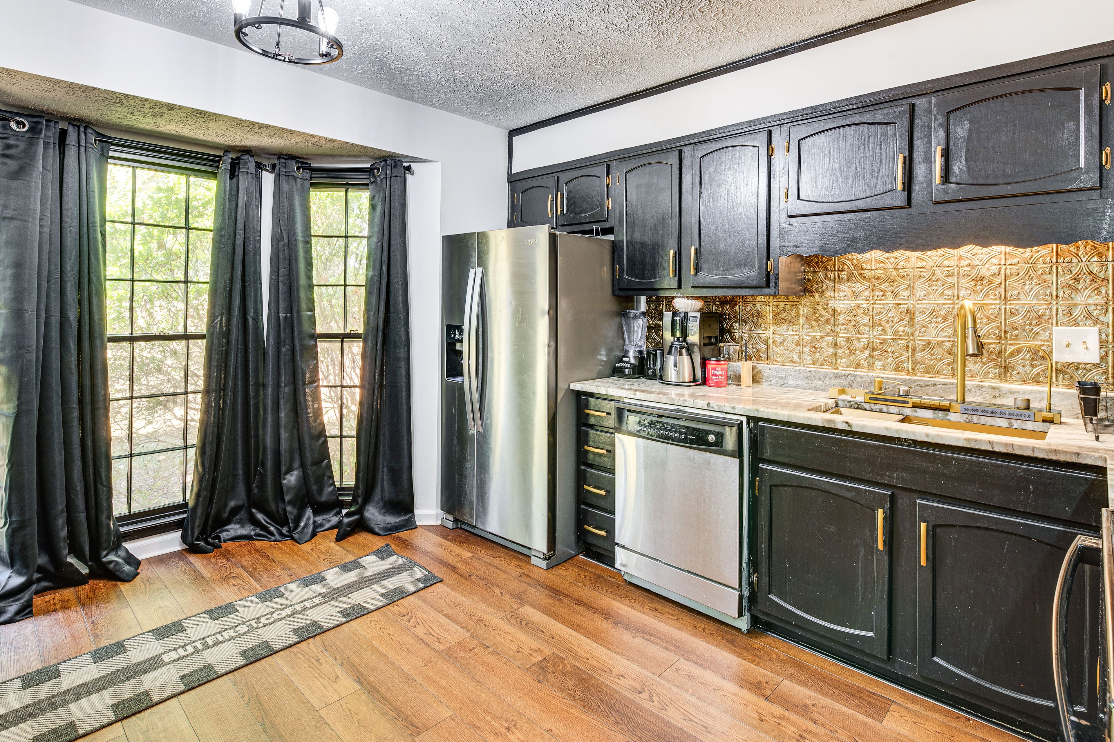 Kitchen | Dishwasher | Toaster Oven