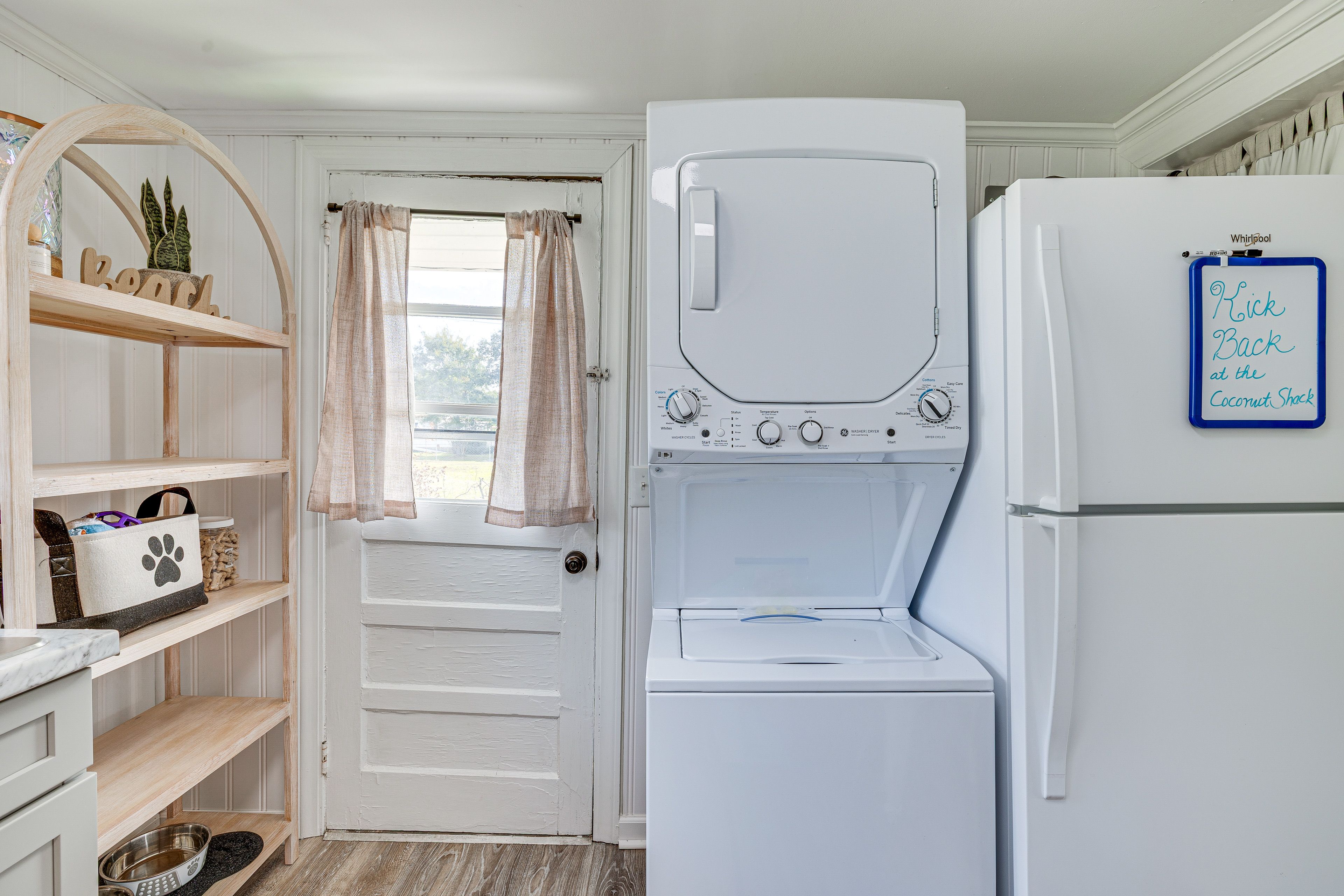 Laundry Area | Washer & Dryer | Dog Supplies
