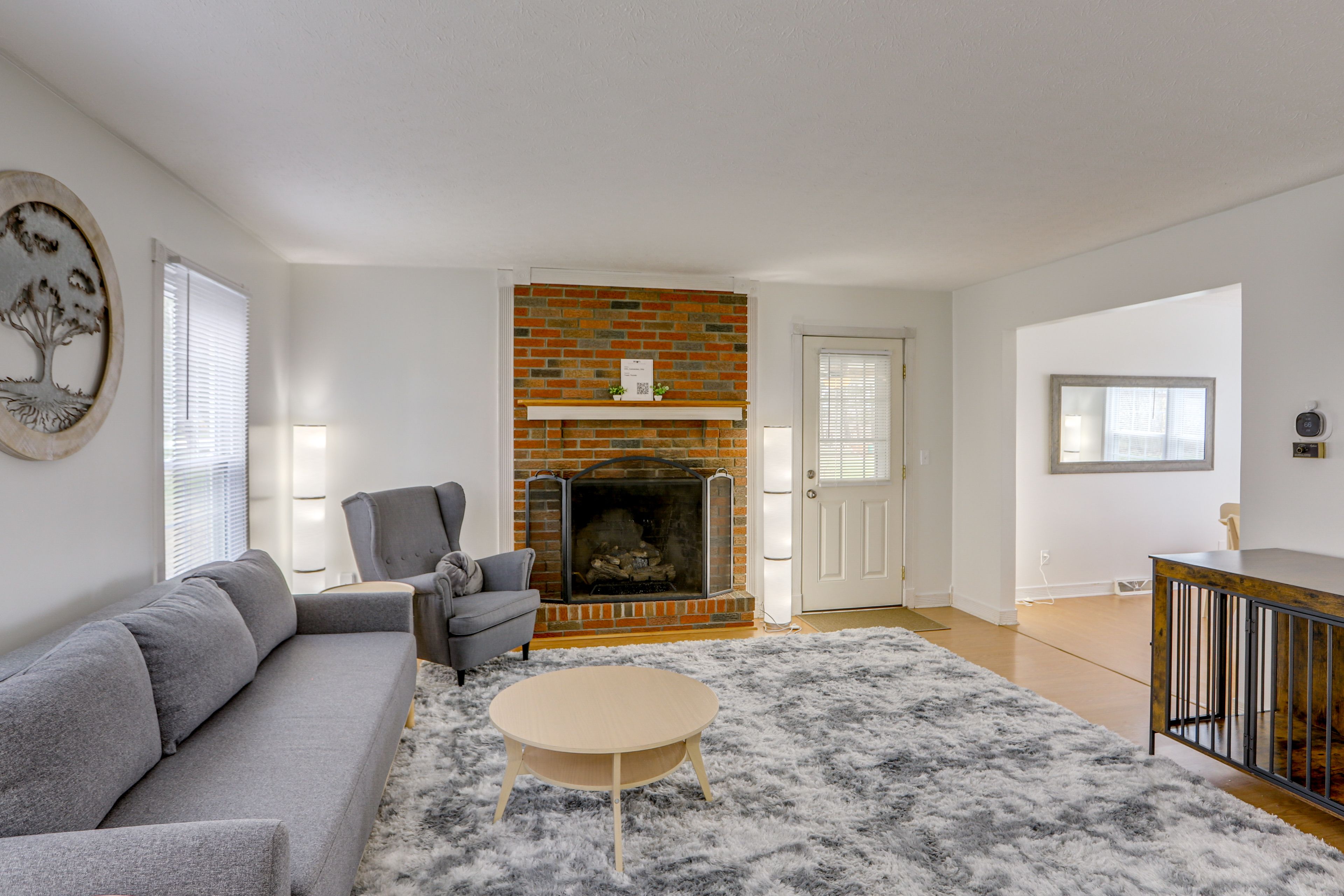 Living Room | 1st Floor | Free WiFi