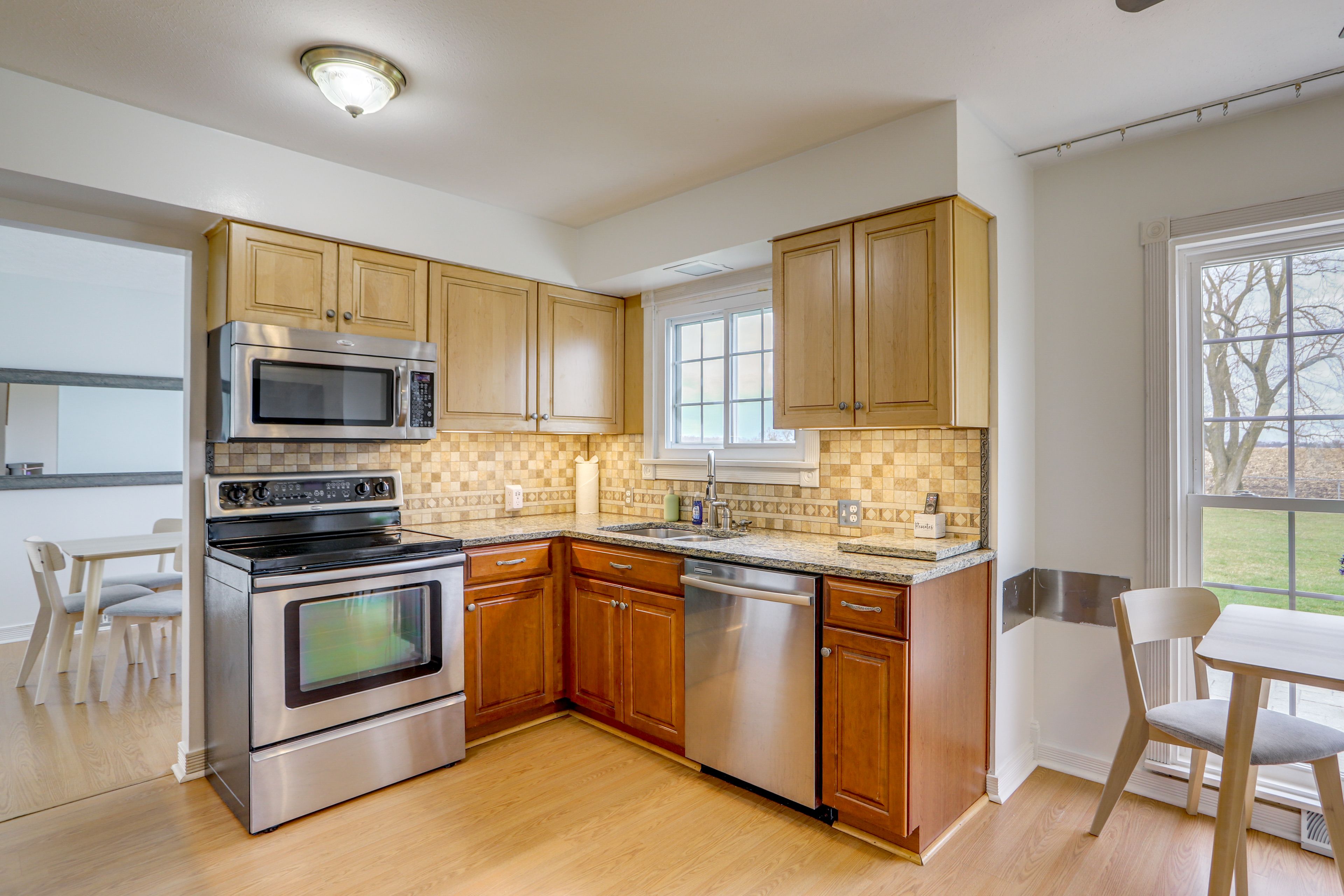 Kitchen | Dining Nook | Central Heating & A/C