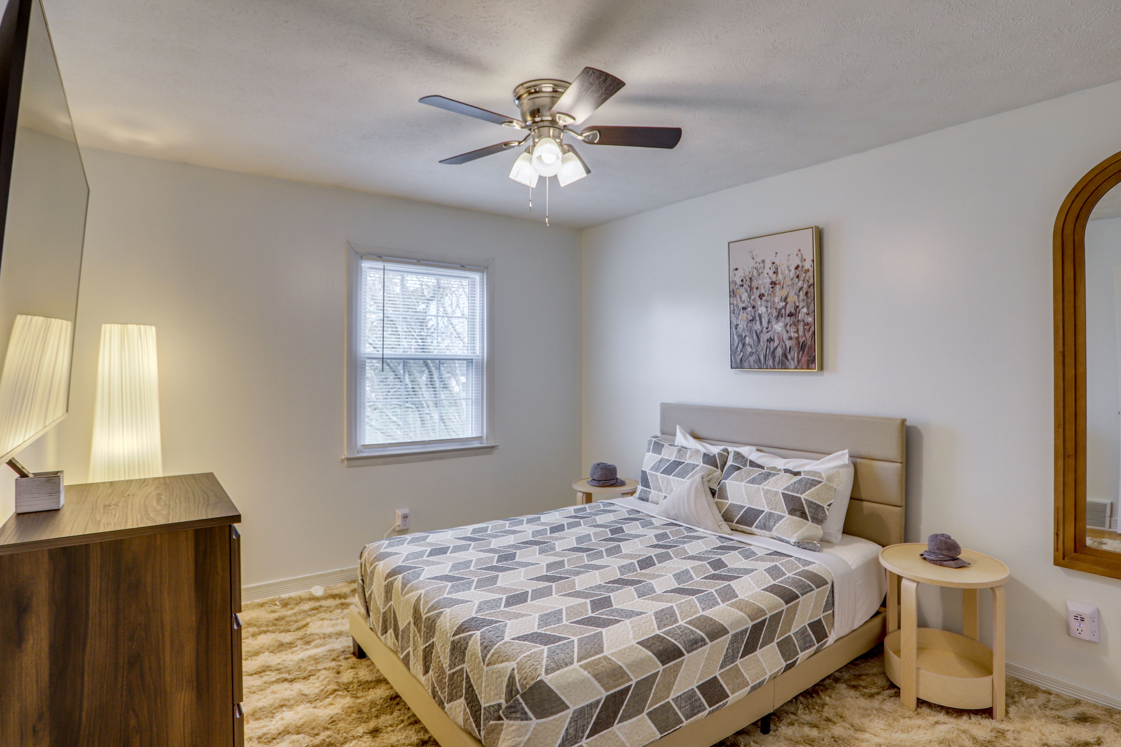 Bedroom 2 | Queen Bed | 2nd Floor