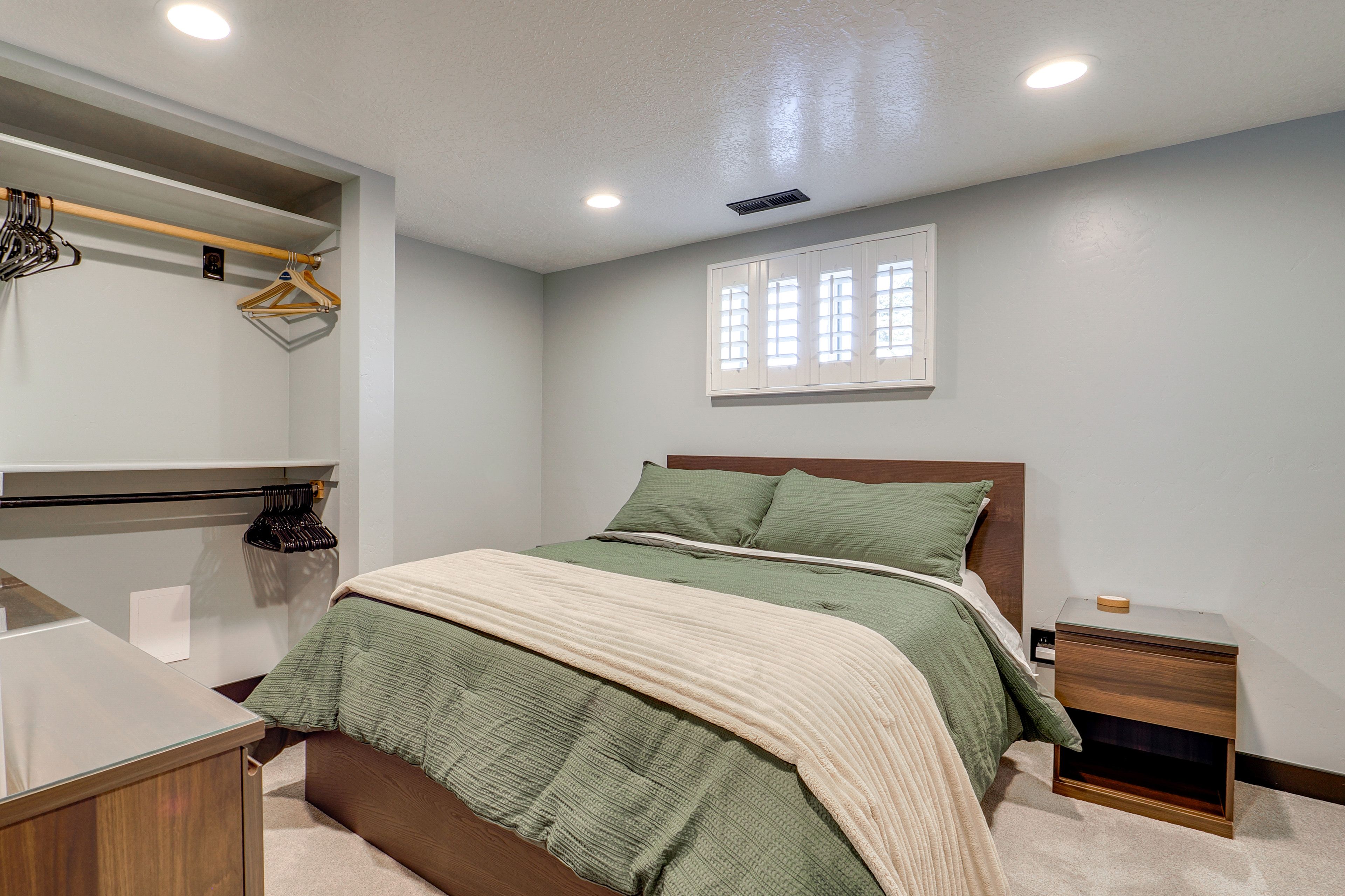 Bedroom 3 | Basement | Full Bed | Smart TV