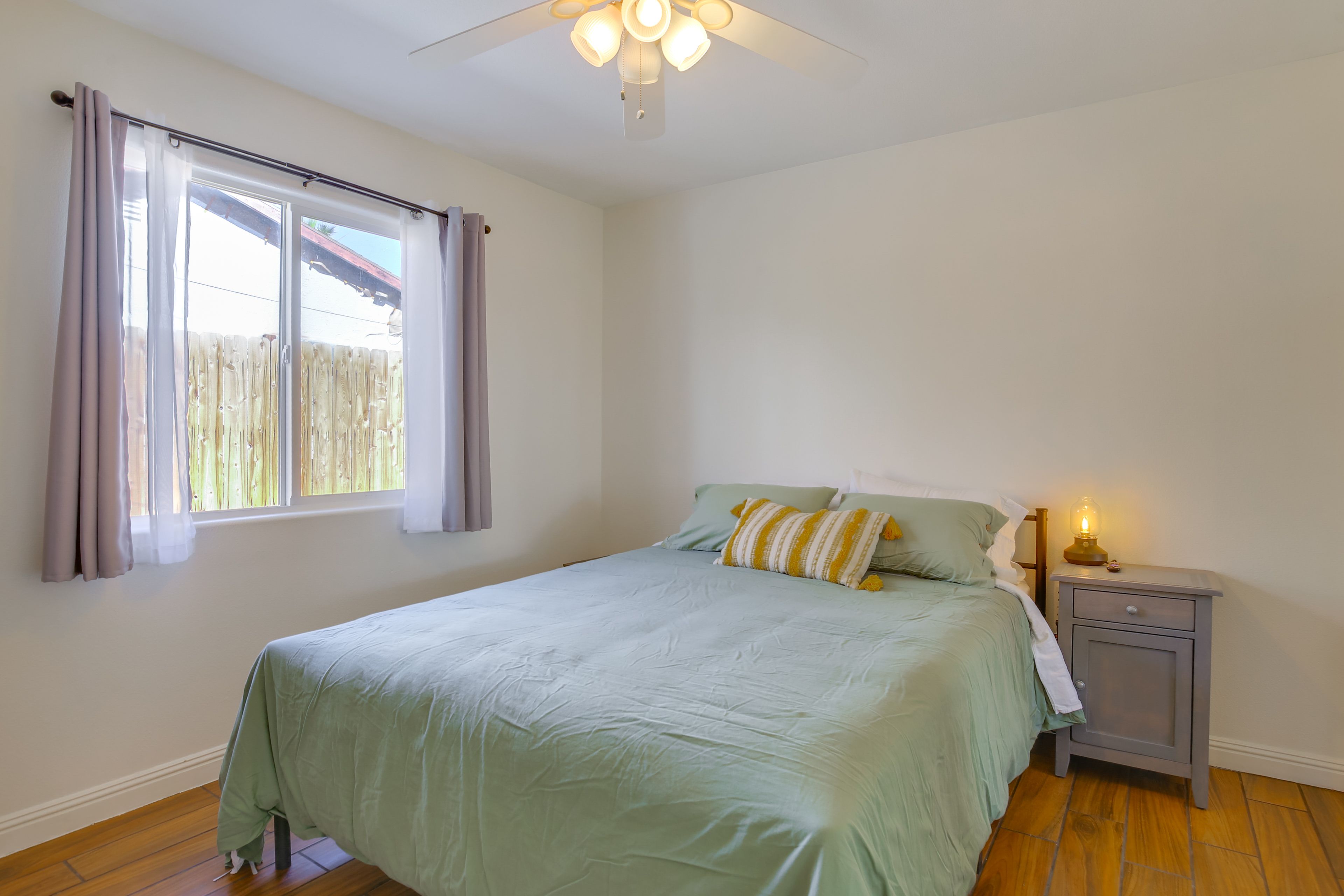 Bedroom 3 | Queen Bed | Smart TV