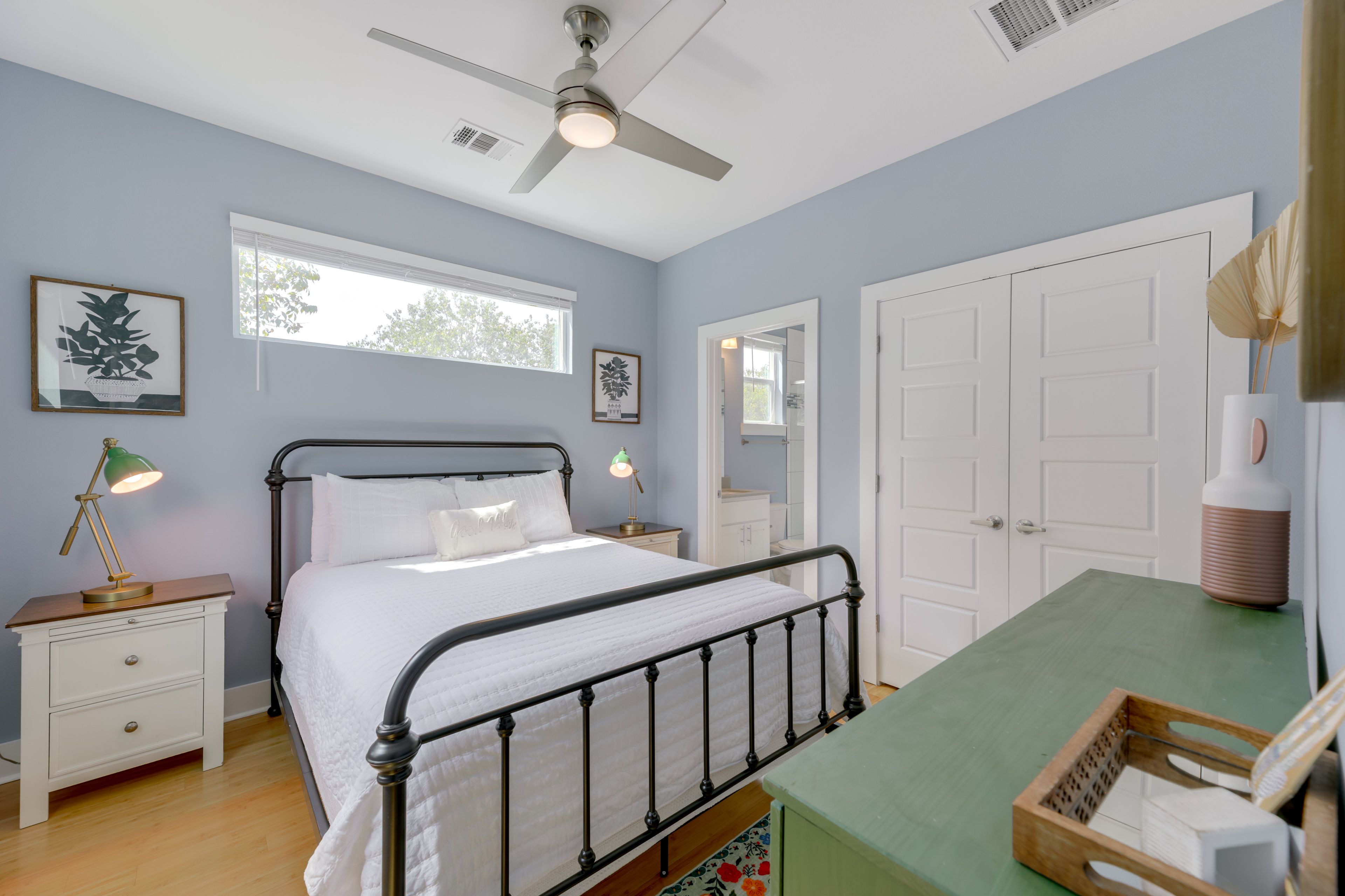Bedroom 2 | 2nd Floor | Queen Bed