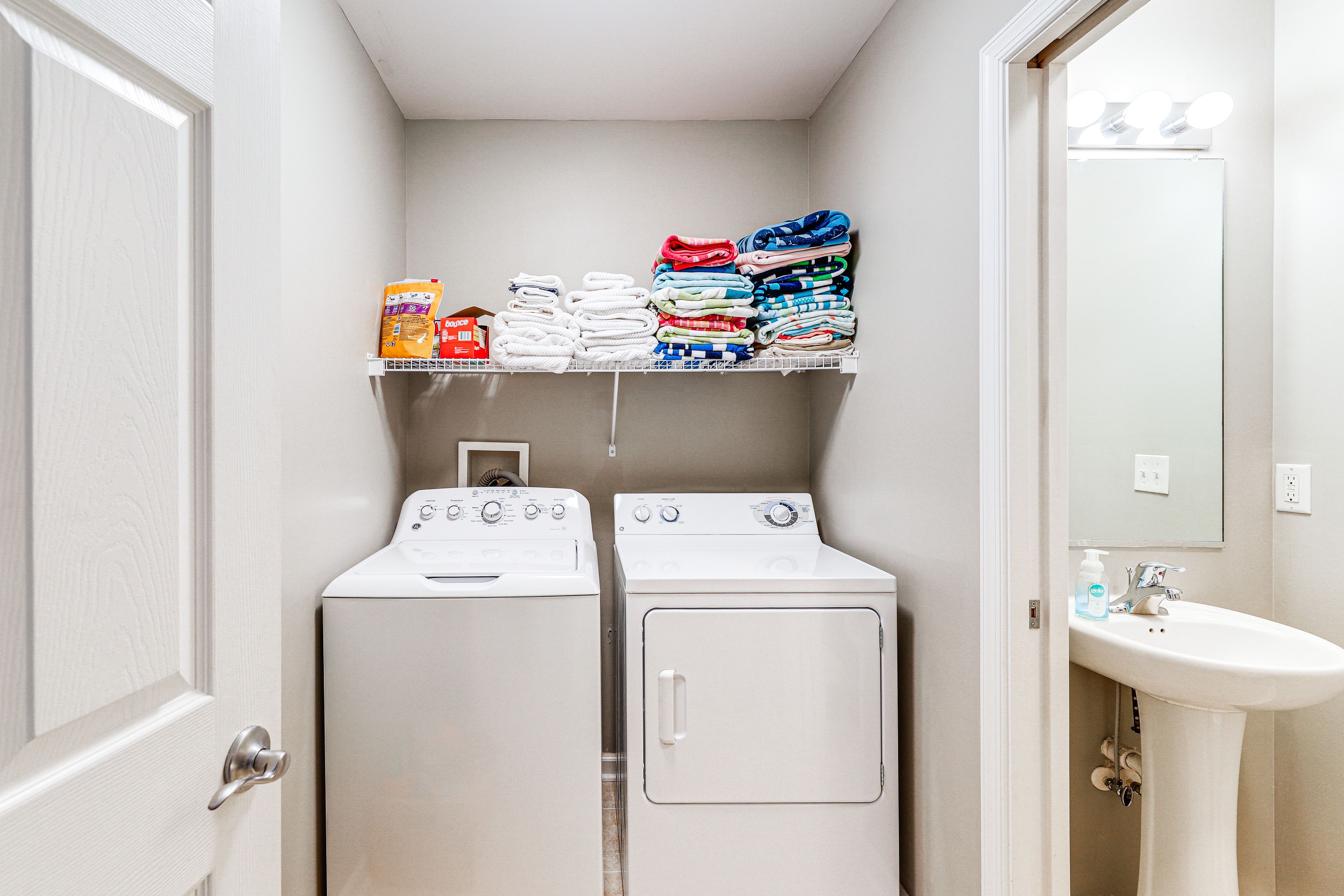 Laundry Room | 1st Floor | Washer & Dryer