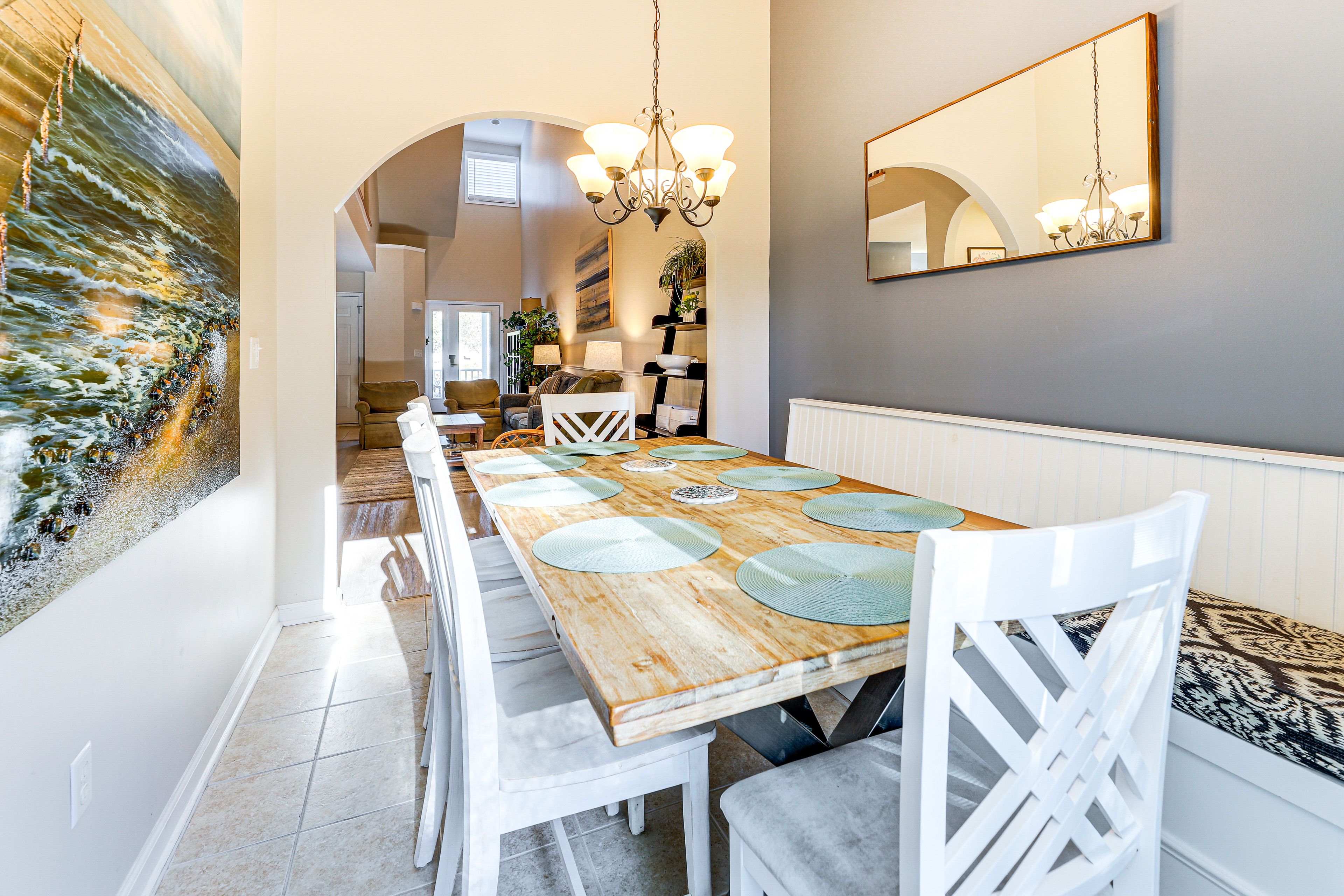 Dining Area | 1st Floor