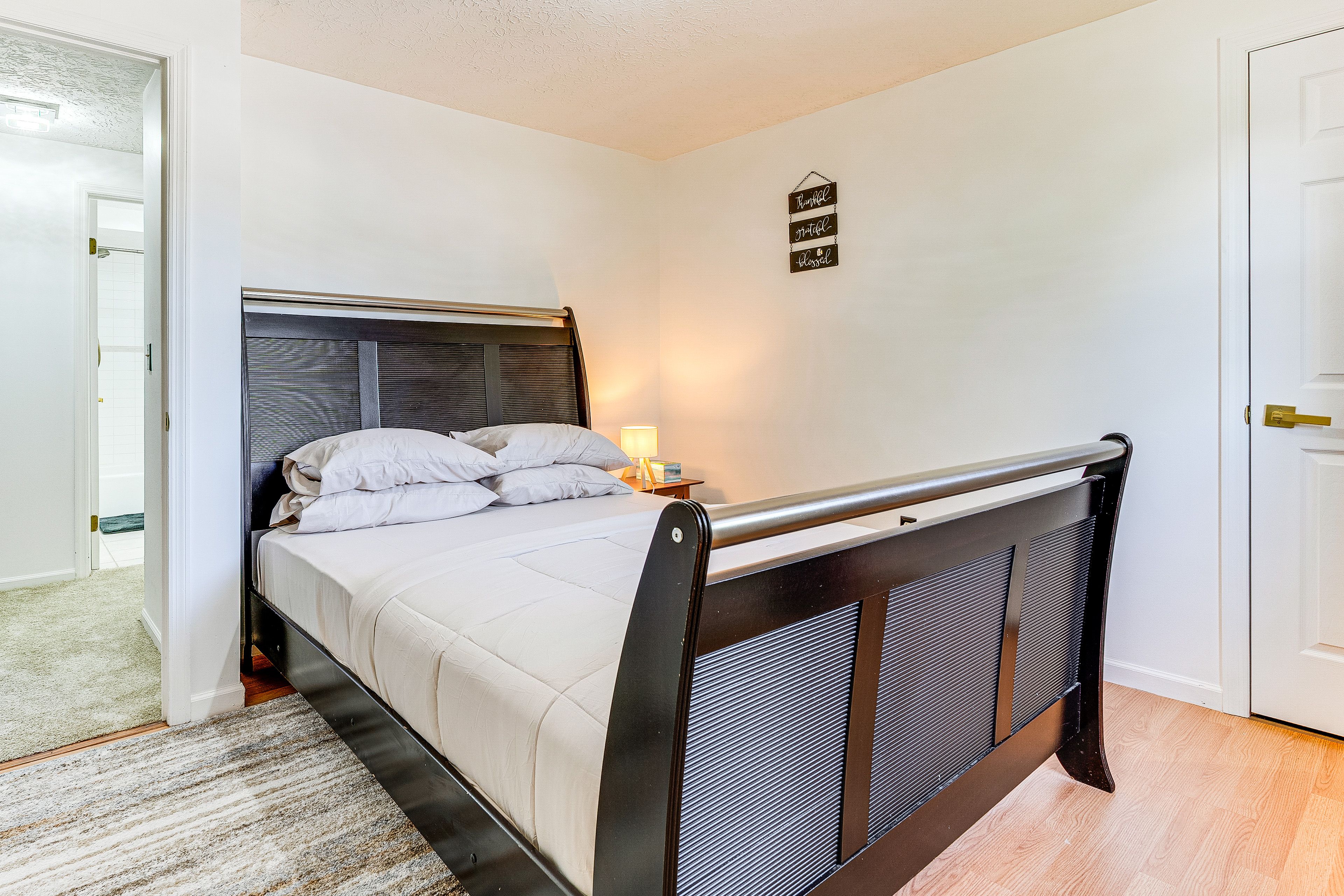 Bedroom 4 | Queen Bed | 2nd Floor