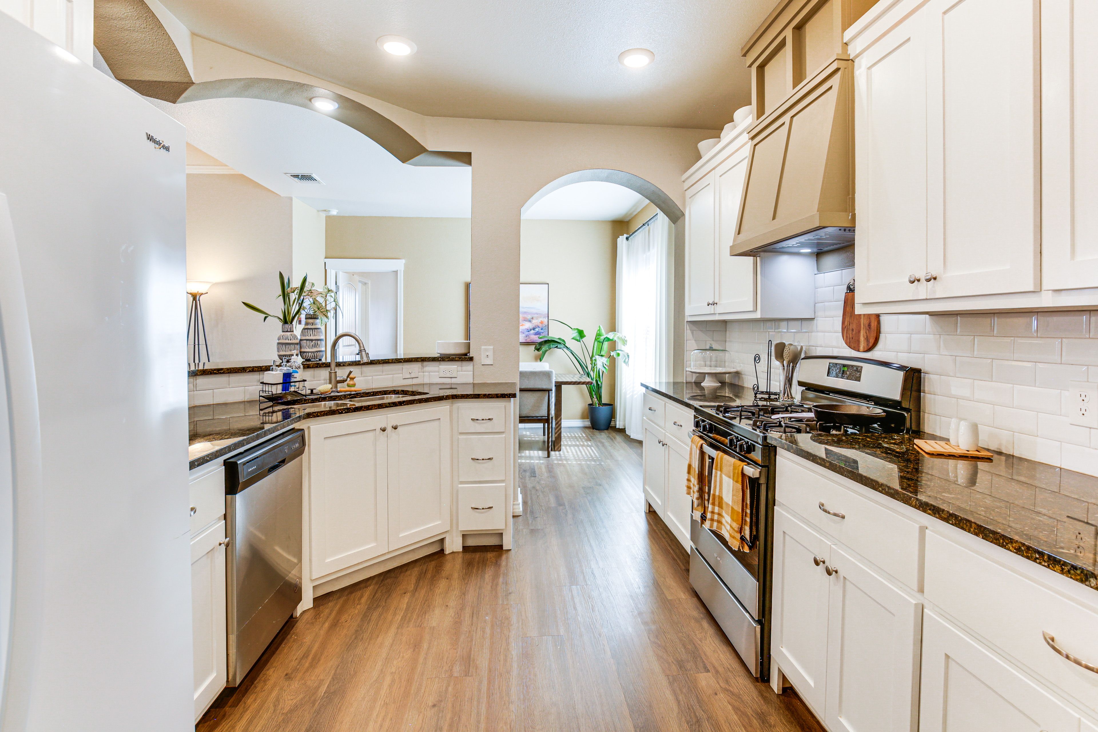 Kitchen | Drip Coffee Maker | Dishwasher | Cooking Basics