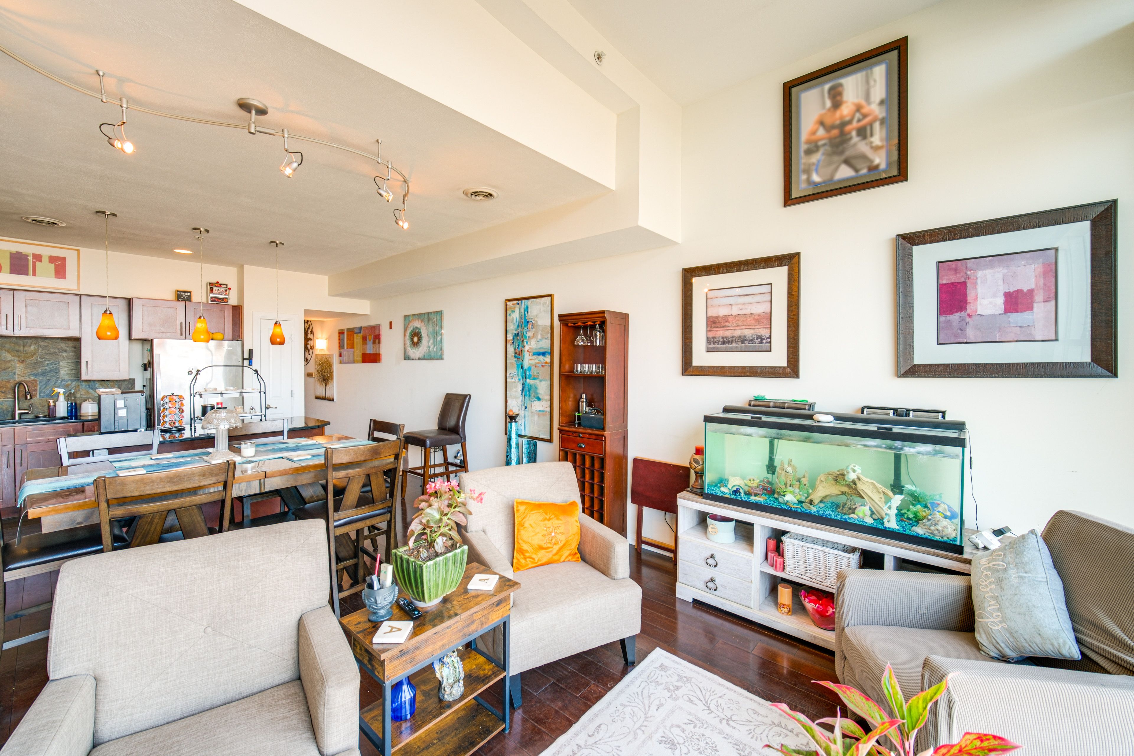 Living Area | Smart TV | Gas Fireplace | Board Games | Main Floor