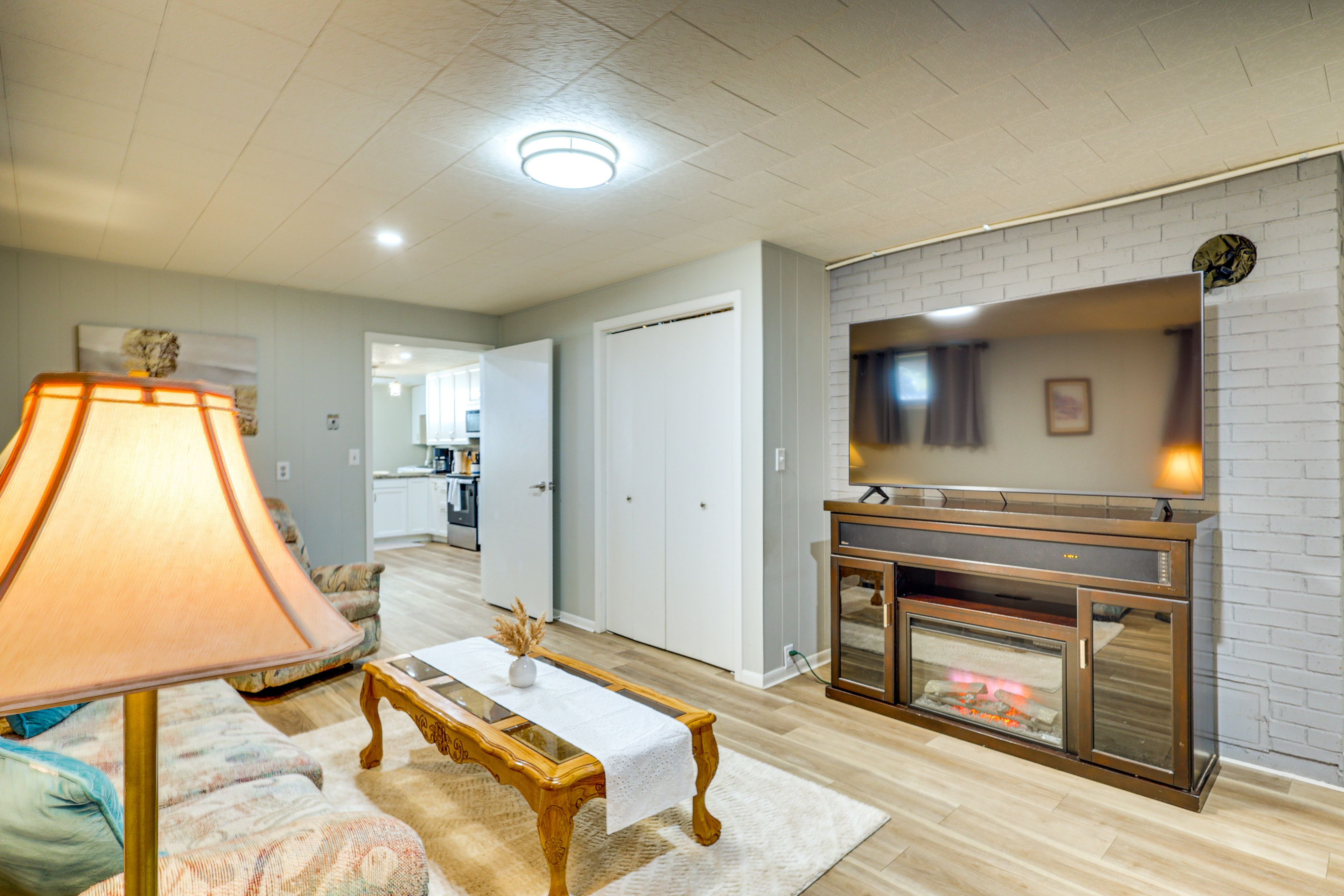 Living Room | Smart TV | Electric Fireplace