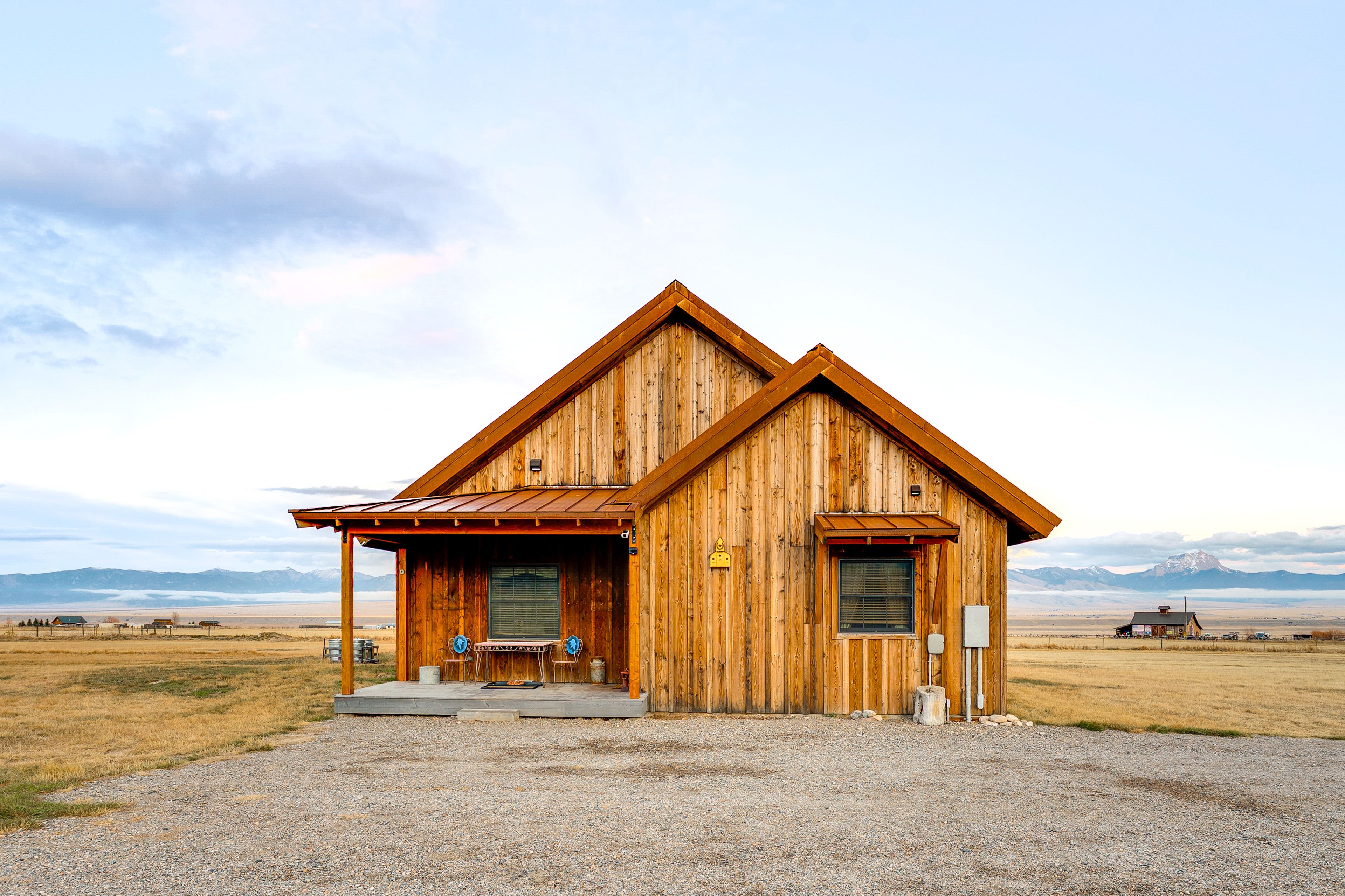 Parking | Gravel Driveway (3 Vehicles) | RV Parking Available (Hookups Provided)