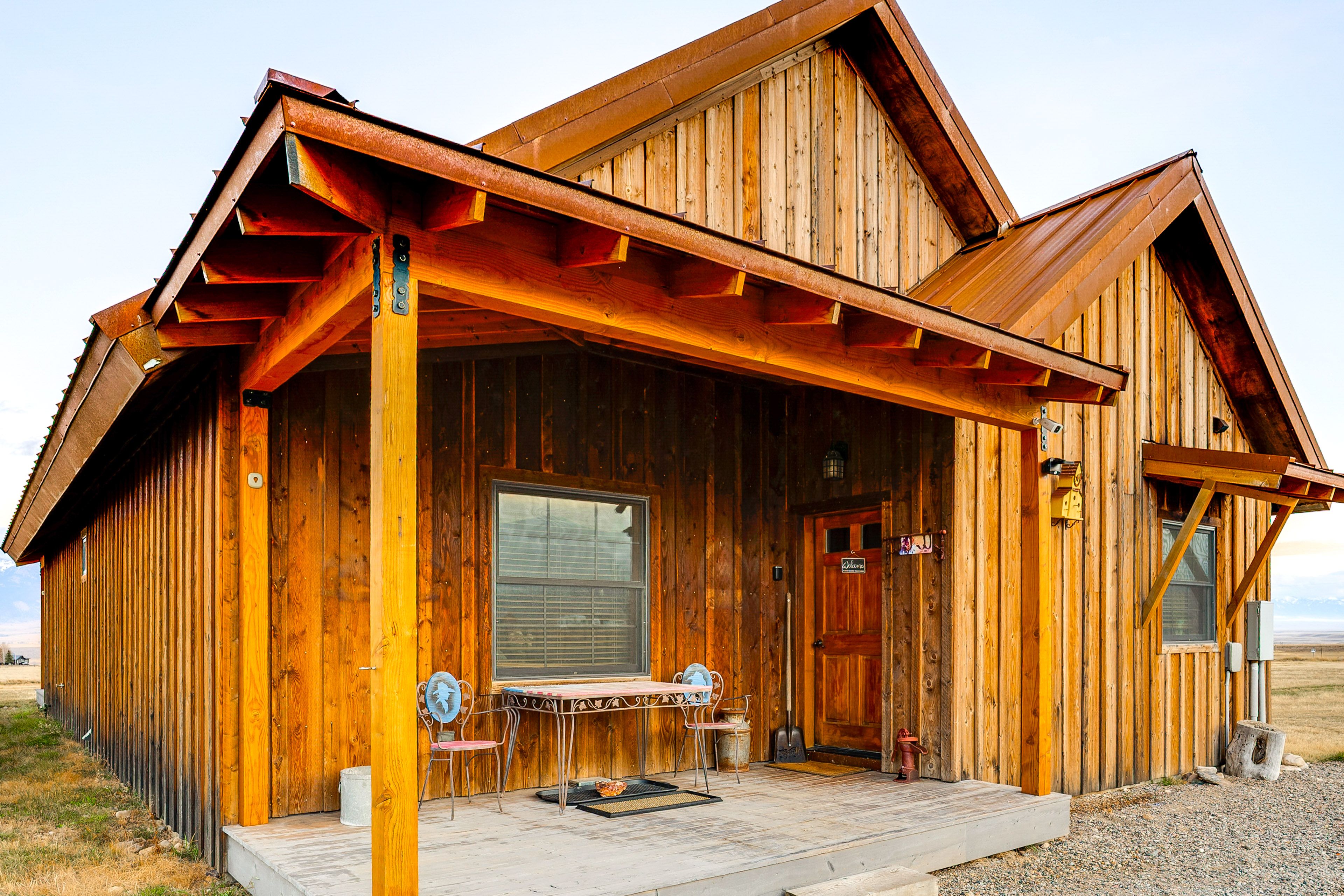 Cabin Exterior | Porch w/ Dining Area