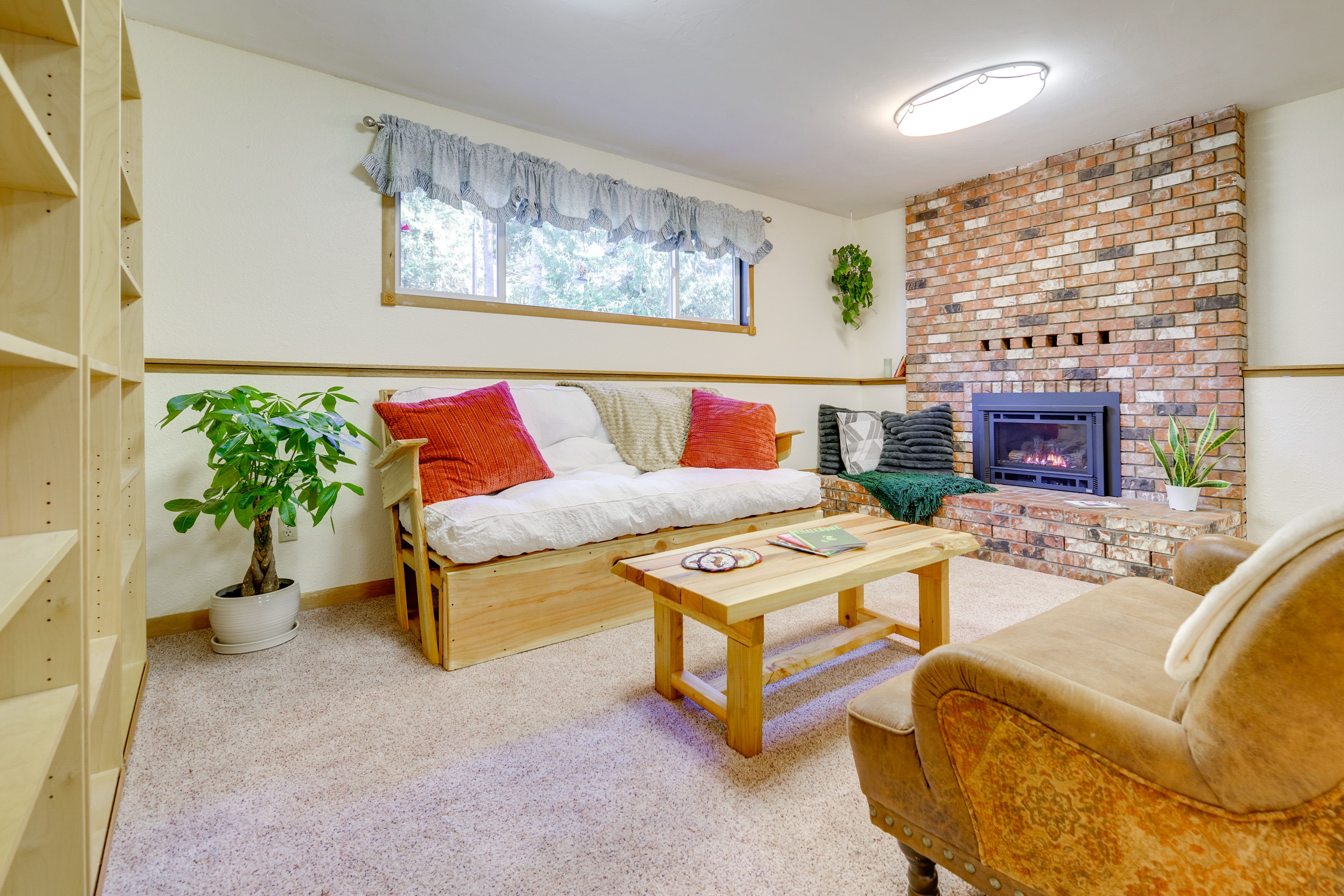 Port Angeles Vacation Rental | 1BR | 1BA | 1,300 Sq Ft | Step-Free Access