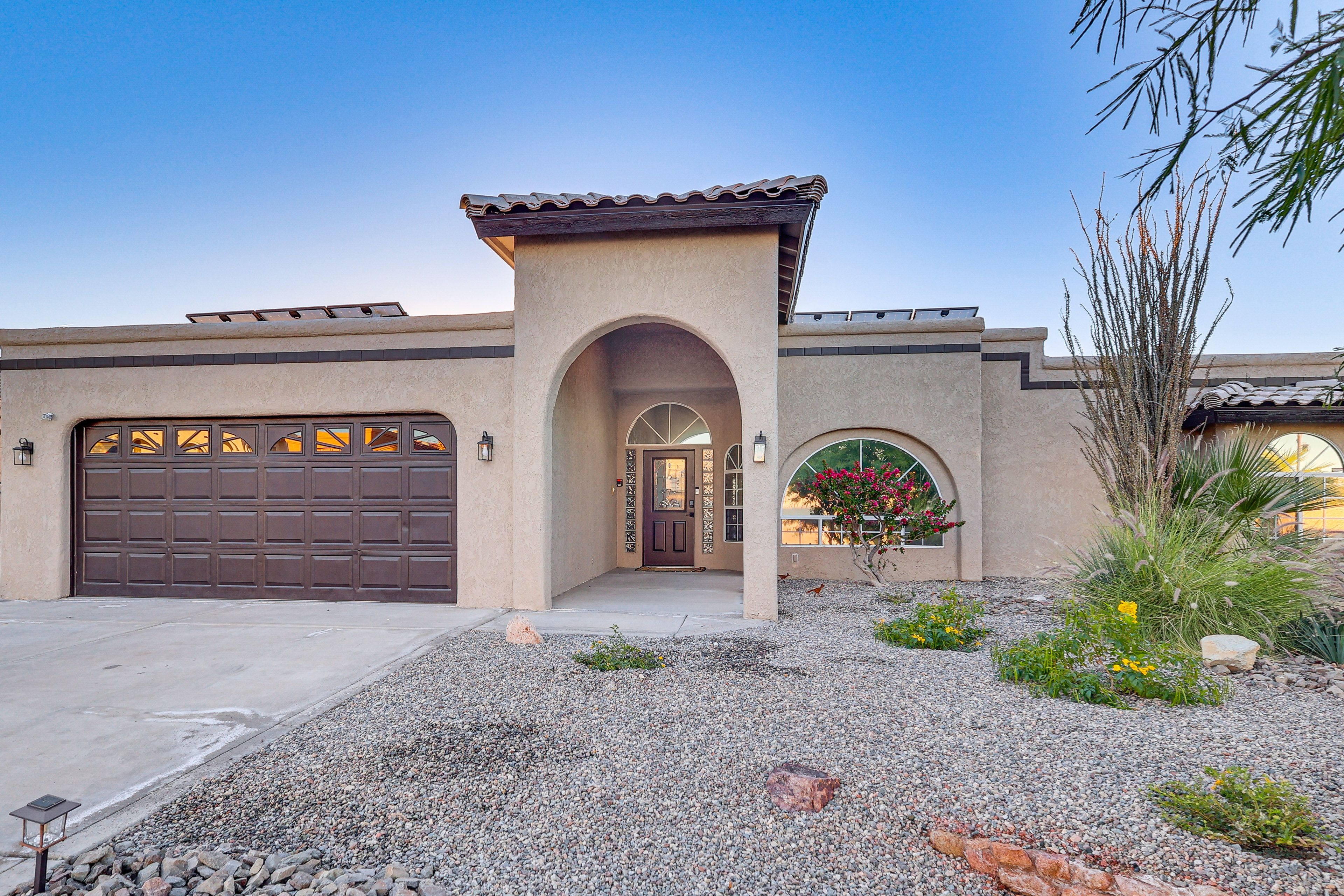 Exterior | Driveway (2 Vehicles) | Garage (2 Vehicles)