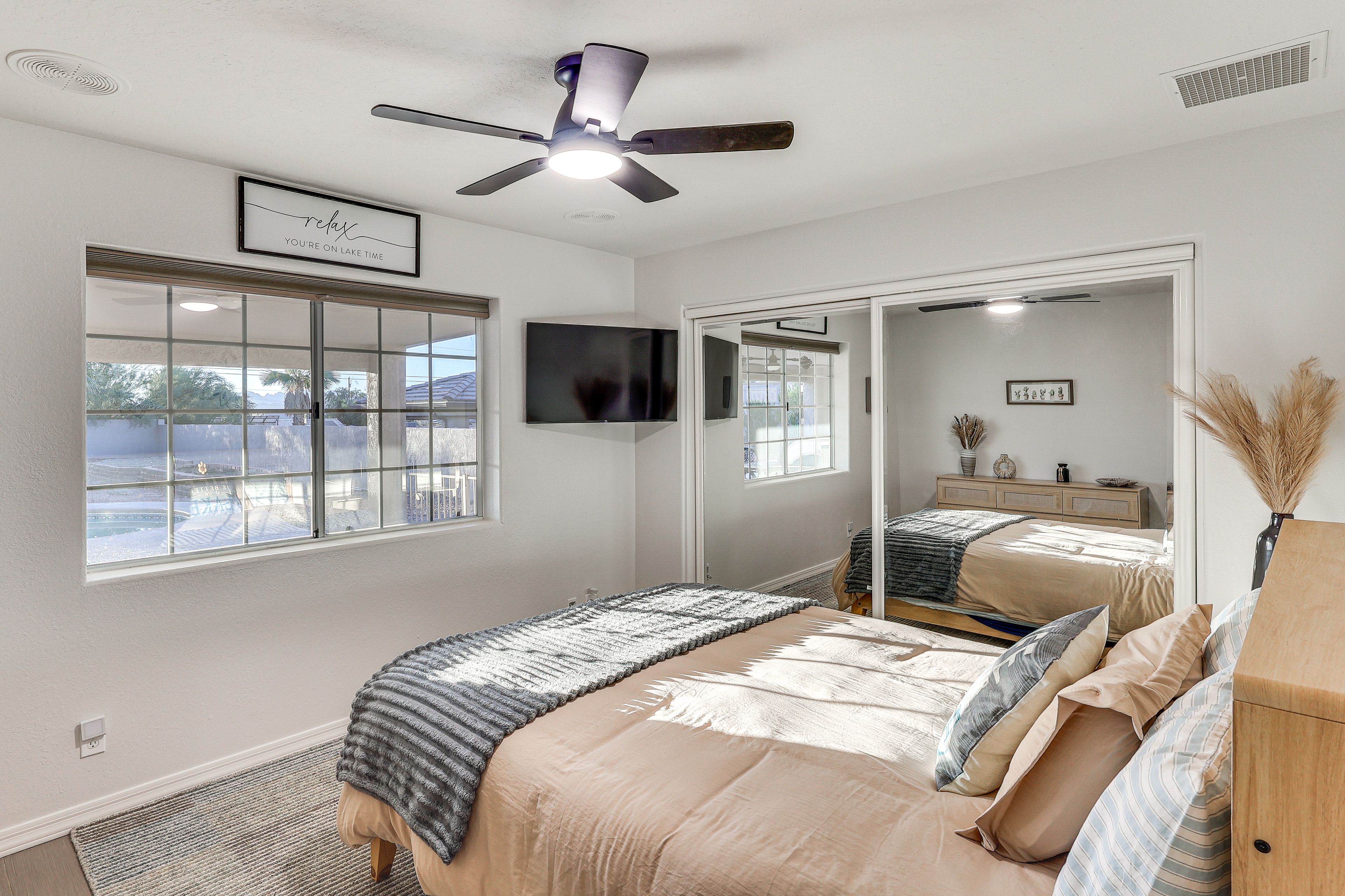 Bedroom 2 | Queen Bed