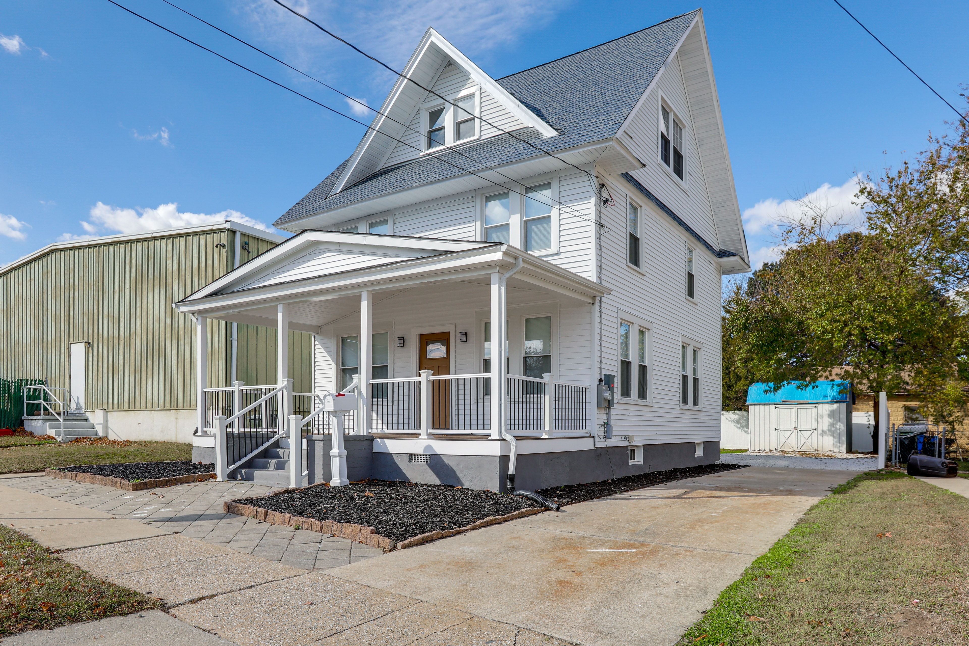 Parking | Driveway (2 Vehicles) | Street Parking