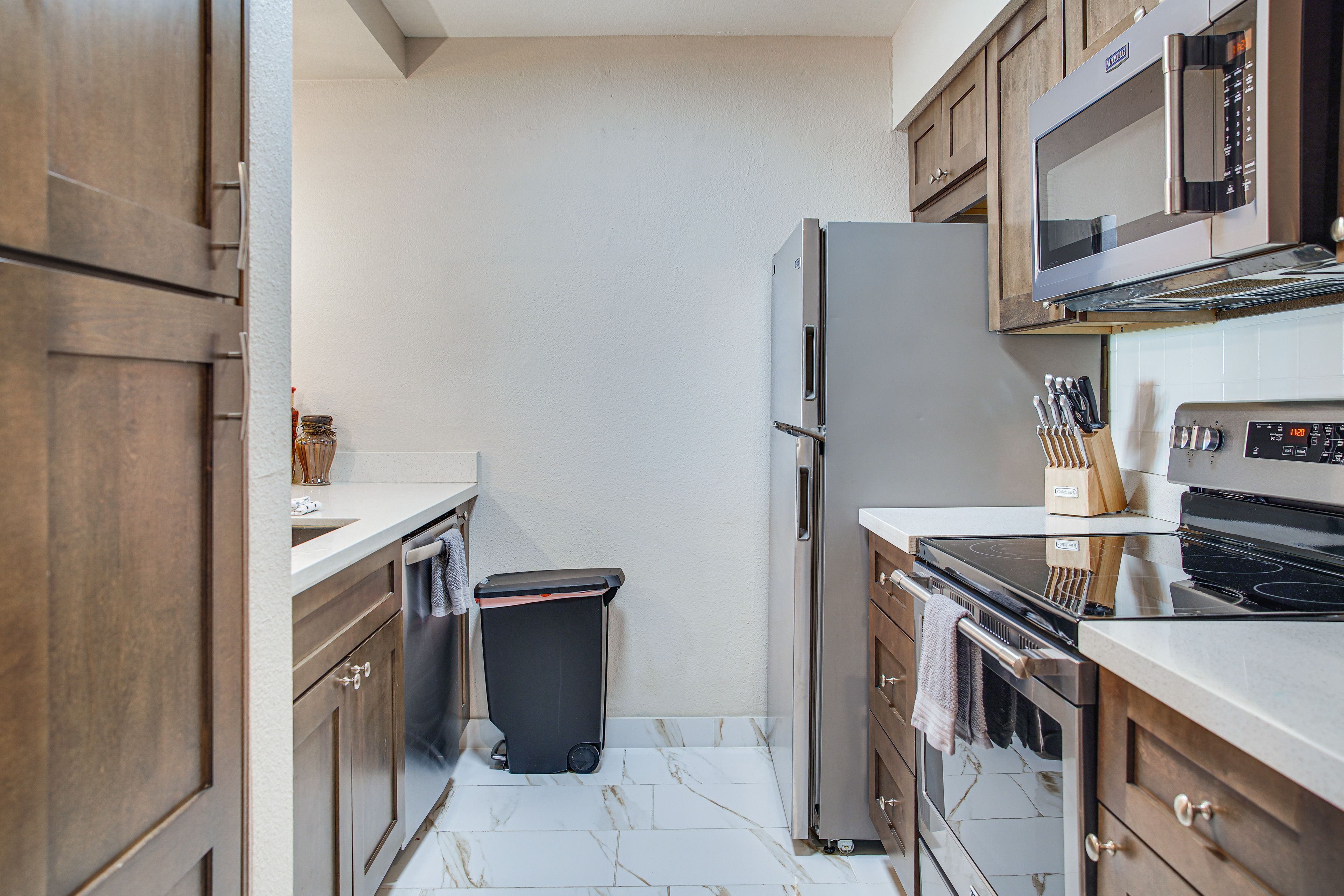 Kitchen | Drip Coffee Maker | Blender | Toaster | Cooking Basics