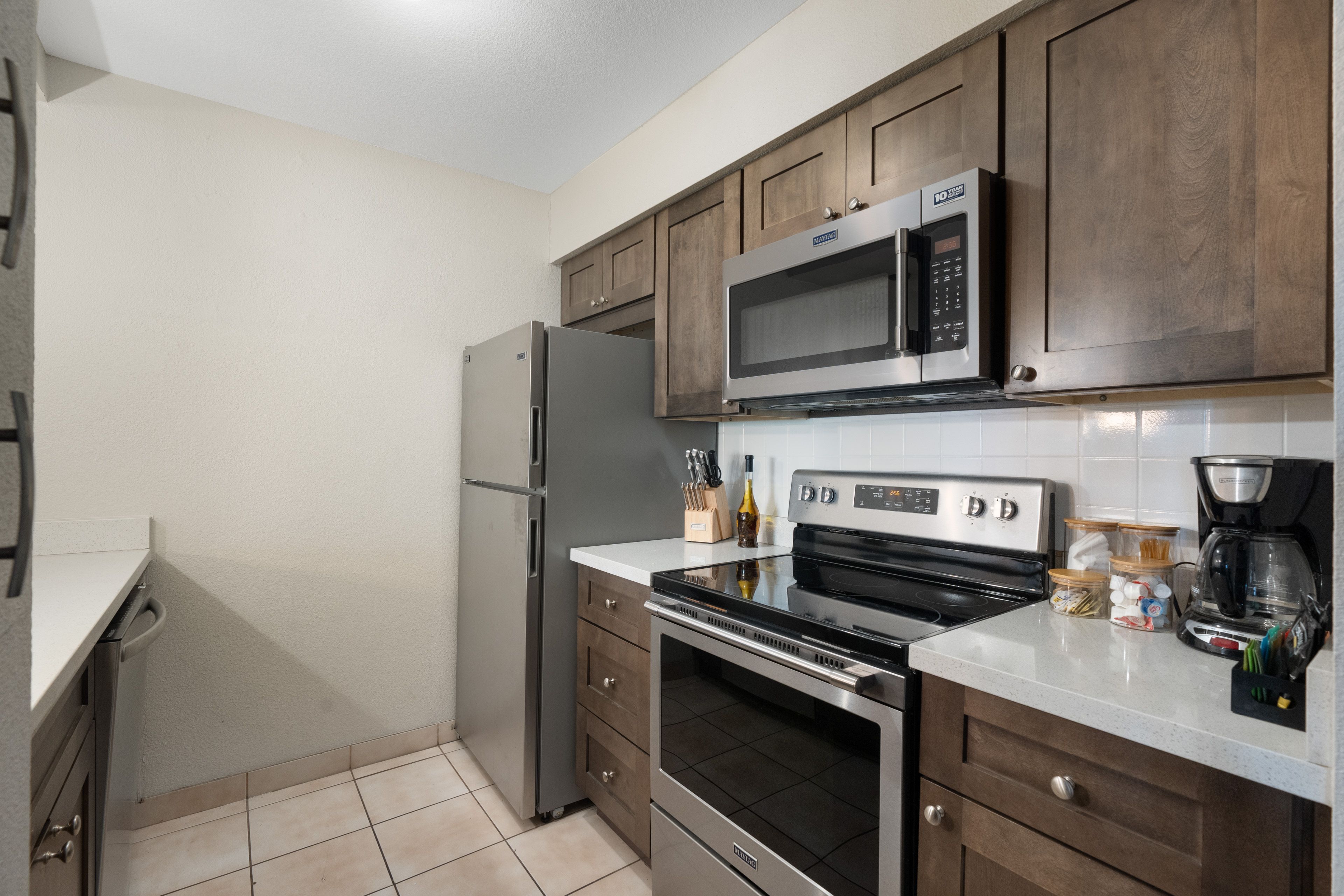 Kitchen | Drip Coffee Maker | Blender | Toaster | Cooking Basics