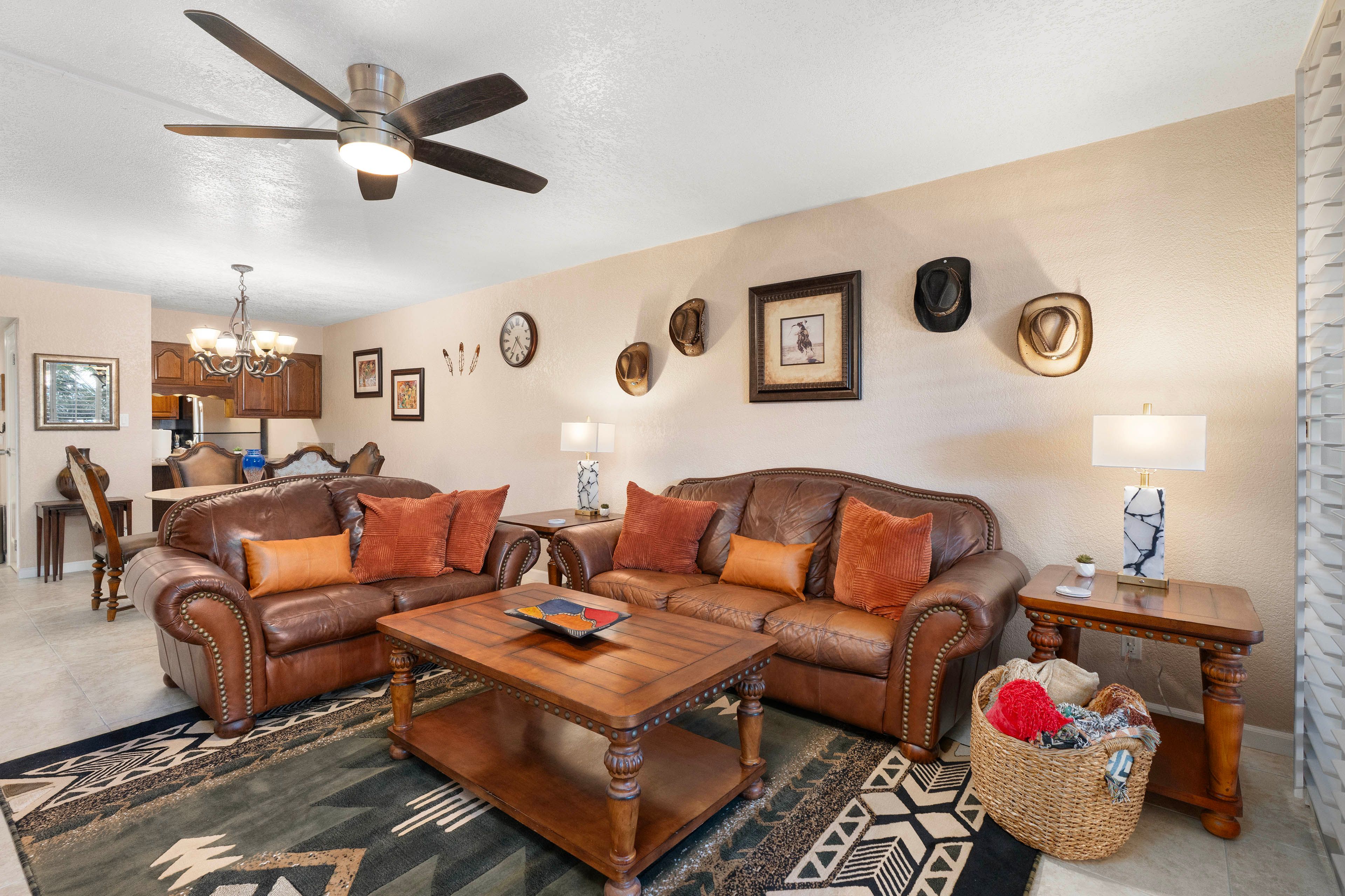 Living Room | Smart TV