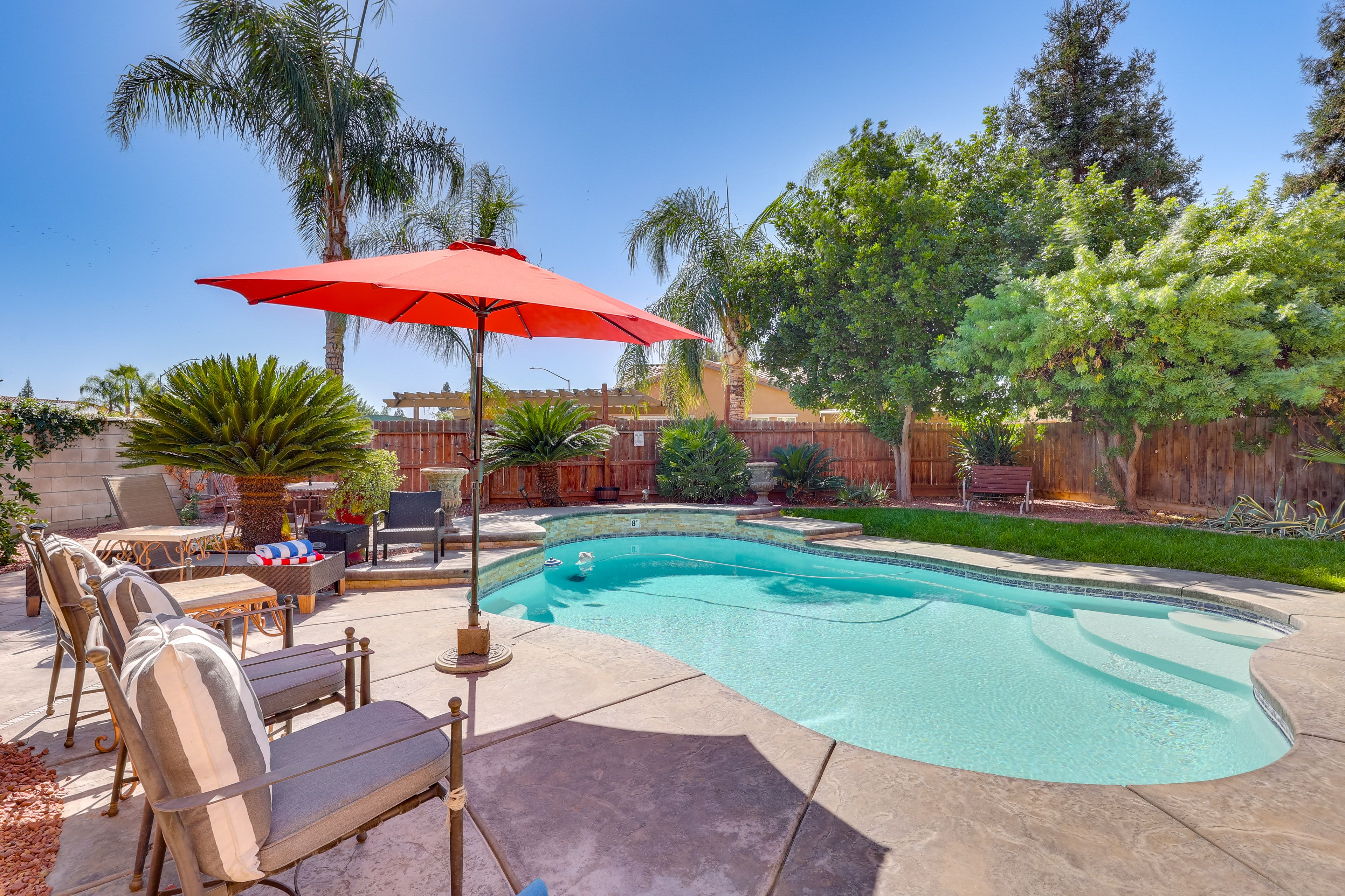 Fresno Vacation Rental | 4BR | 3BA | 2,534 Sq Ft | Step-Free Entry