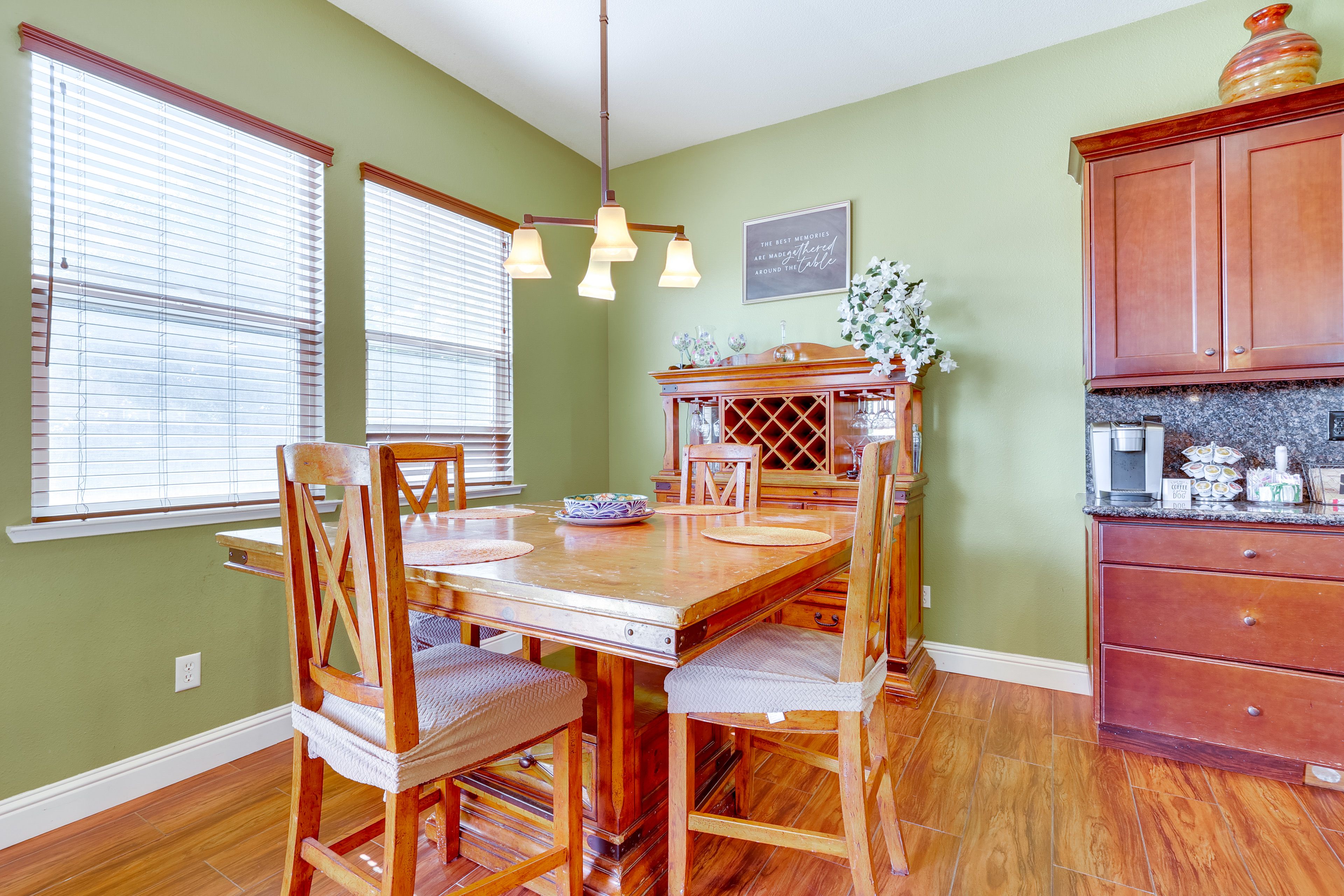 Dining Area | 1st Floor | Dishware/Flatware