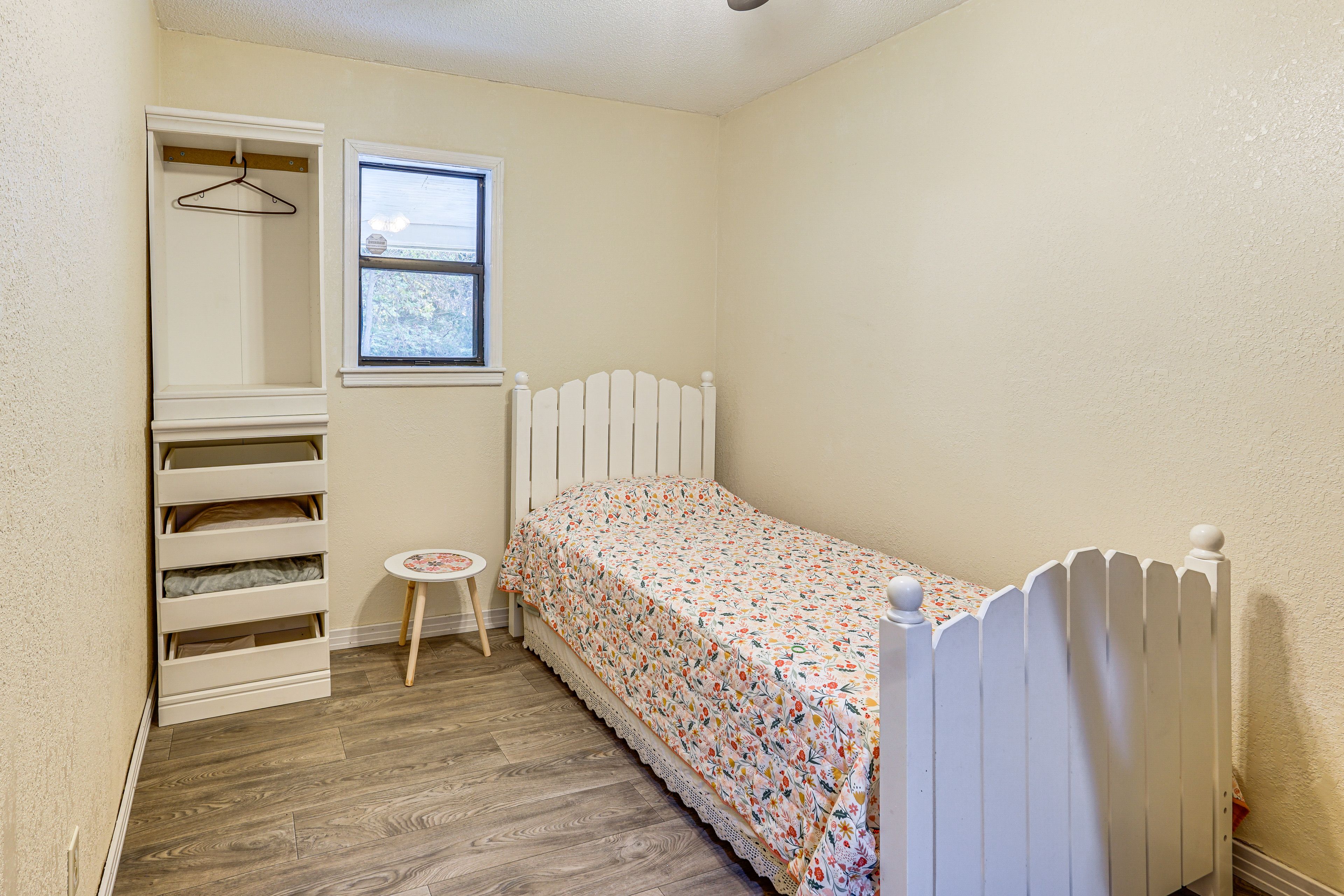 Bedroom 3 | Twin Bed