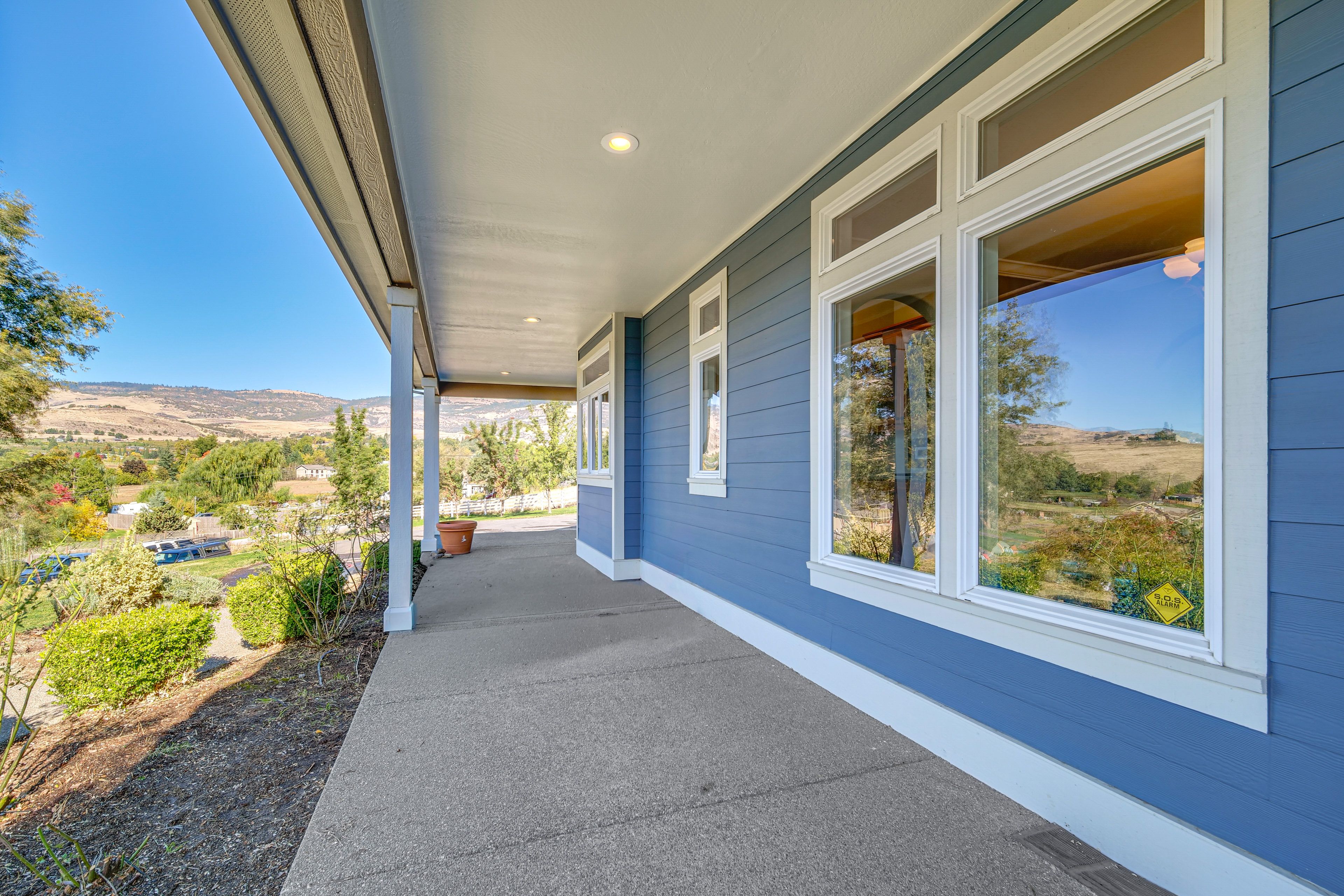 Property Exterior | Furnished Porch | Private Pool