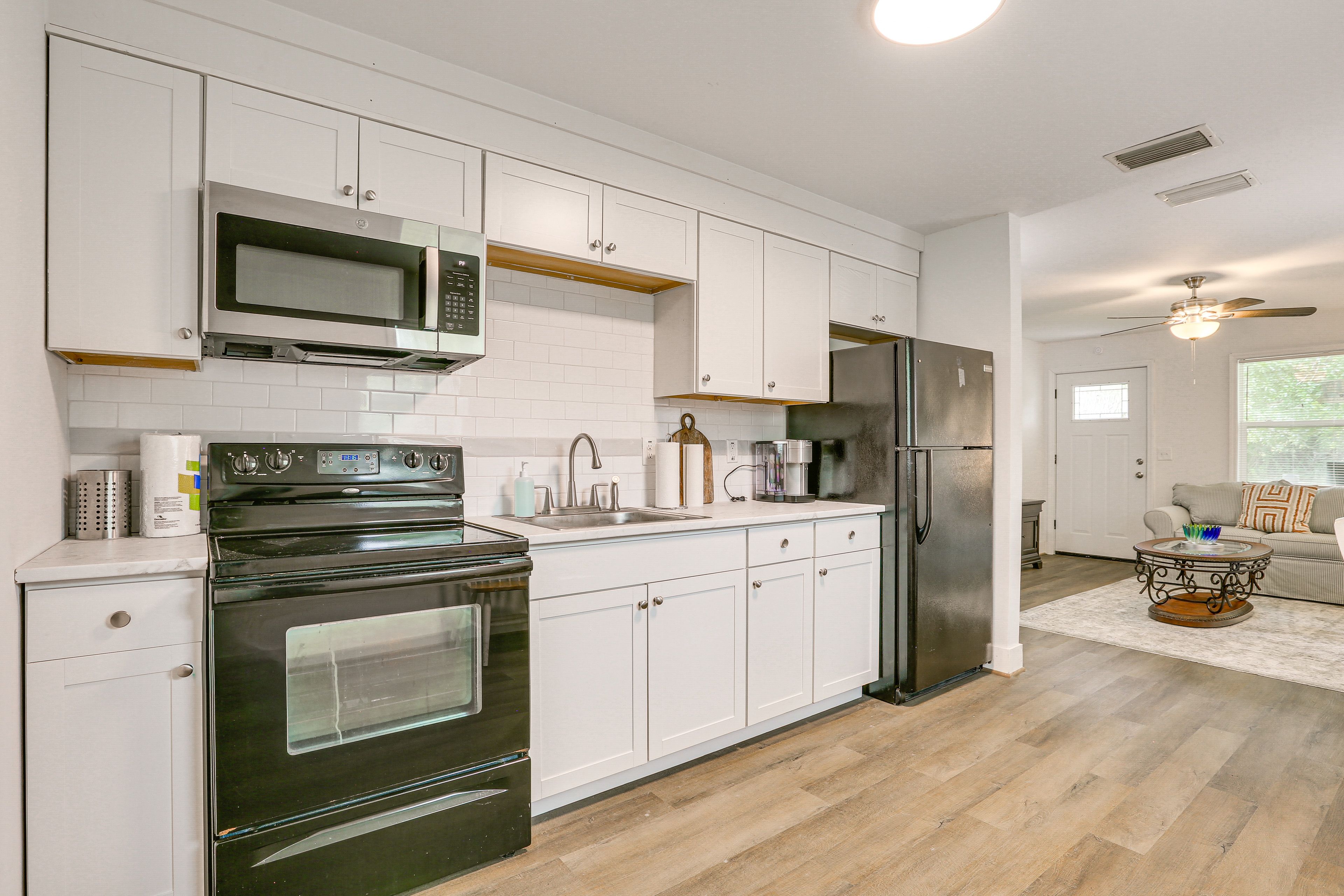 Kitchen | Cooking Basics | Pod Coffee Maker | Microwave | Toaster