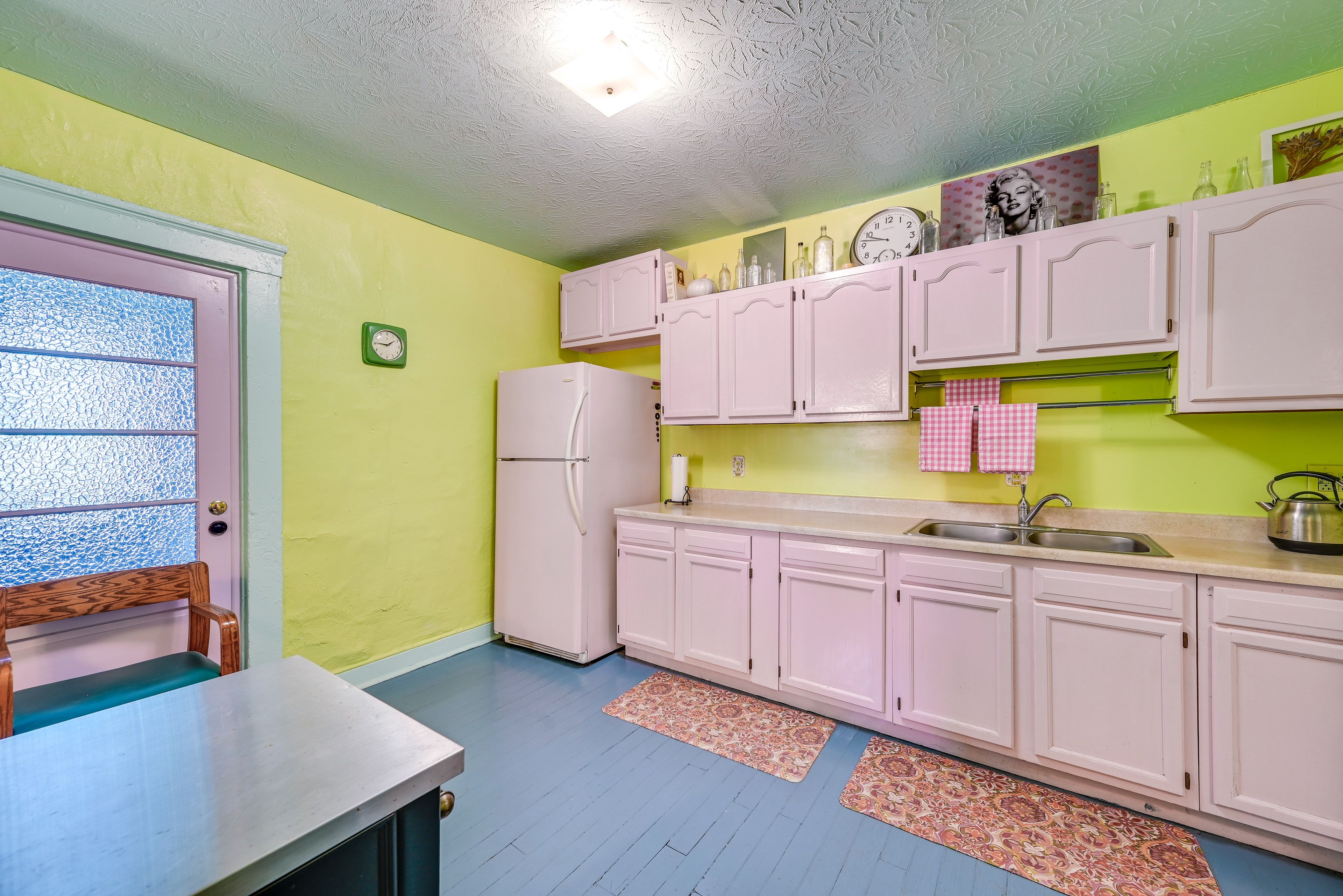 Kitchenette | Toaster Oven | Pour Over Coffee Maker | Microwave